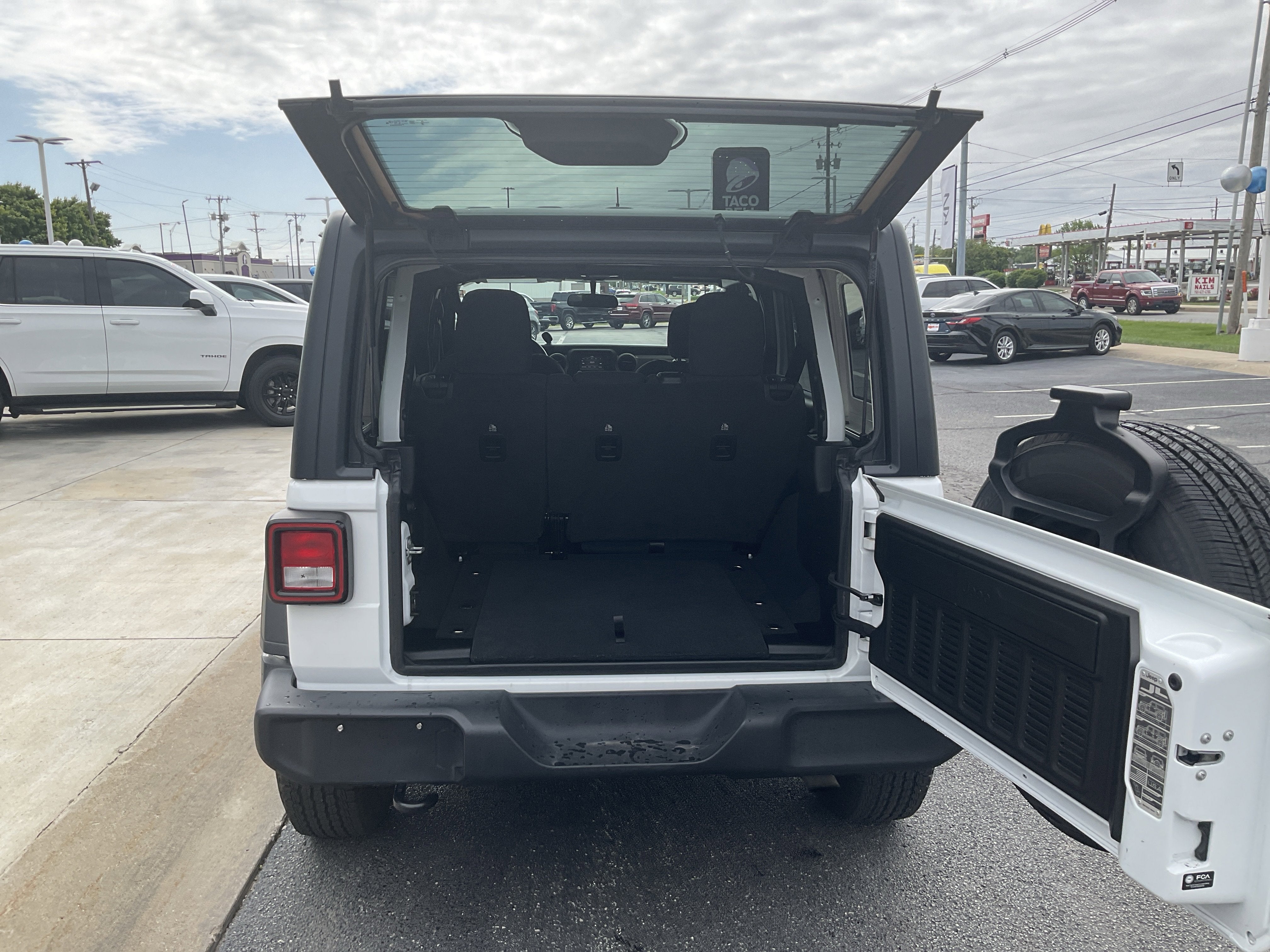 2021 Jeep Wrangler Unlimited Sport