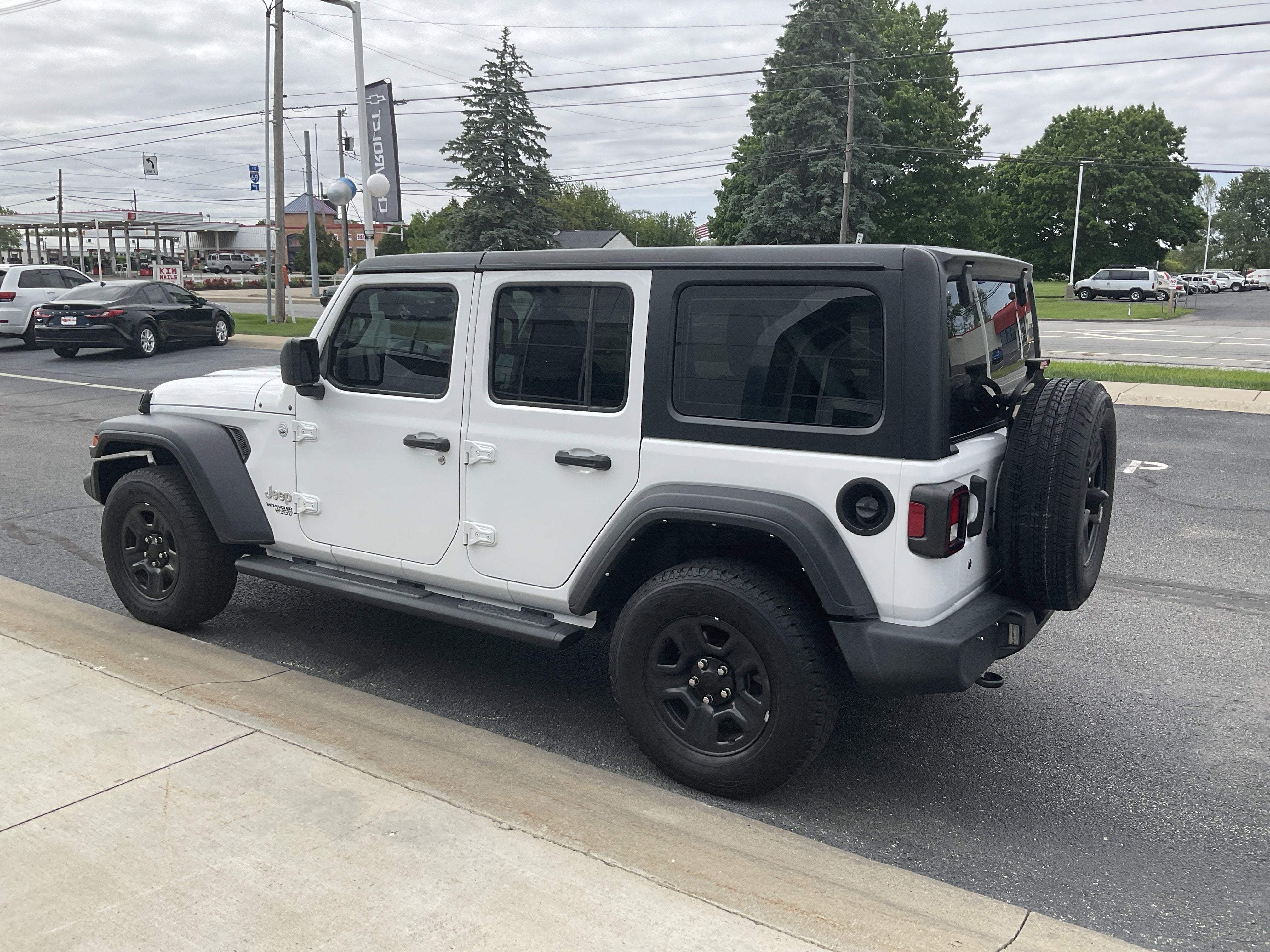 2021 Jeep Wrangler Unlimited Sport