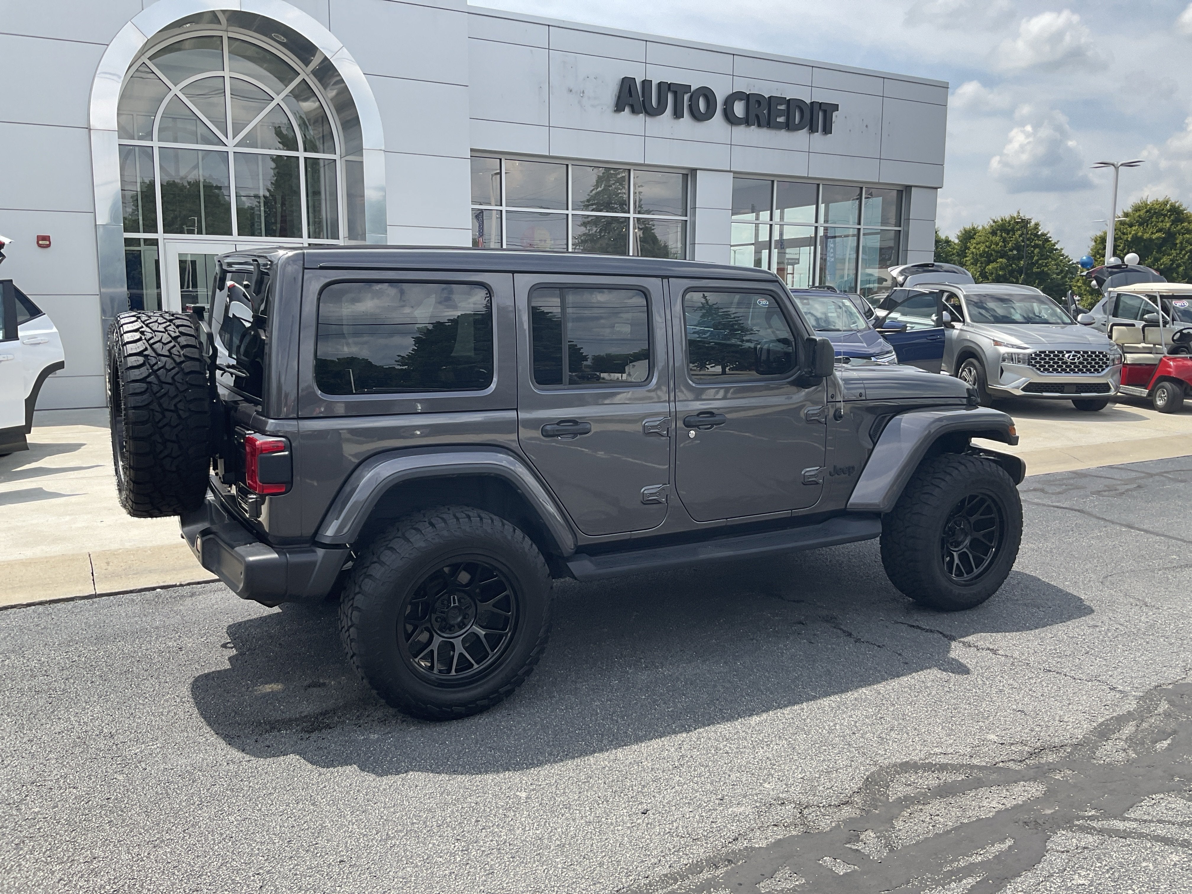 2021 Jeep Wrangler Unlimited Sahara Altitude