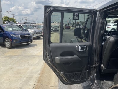 2021 Jeep Wrangler Unlimited Sahara Altitude