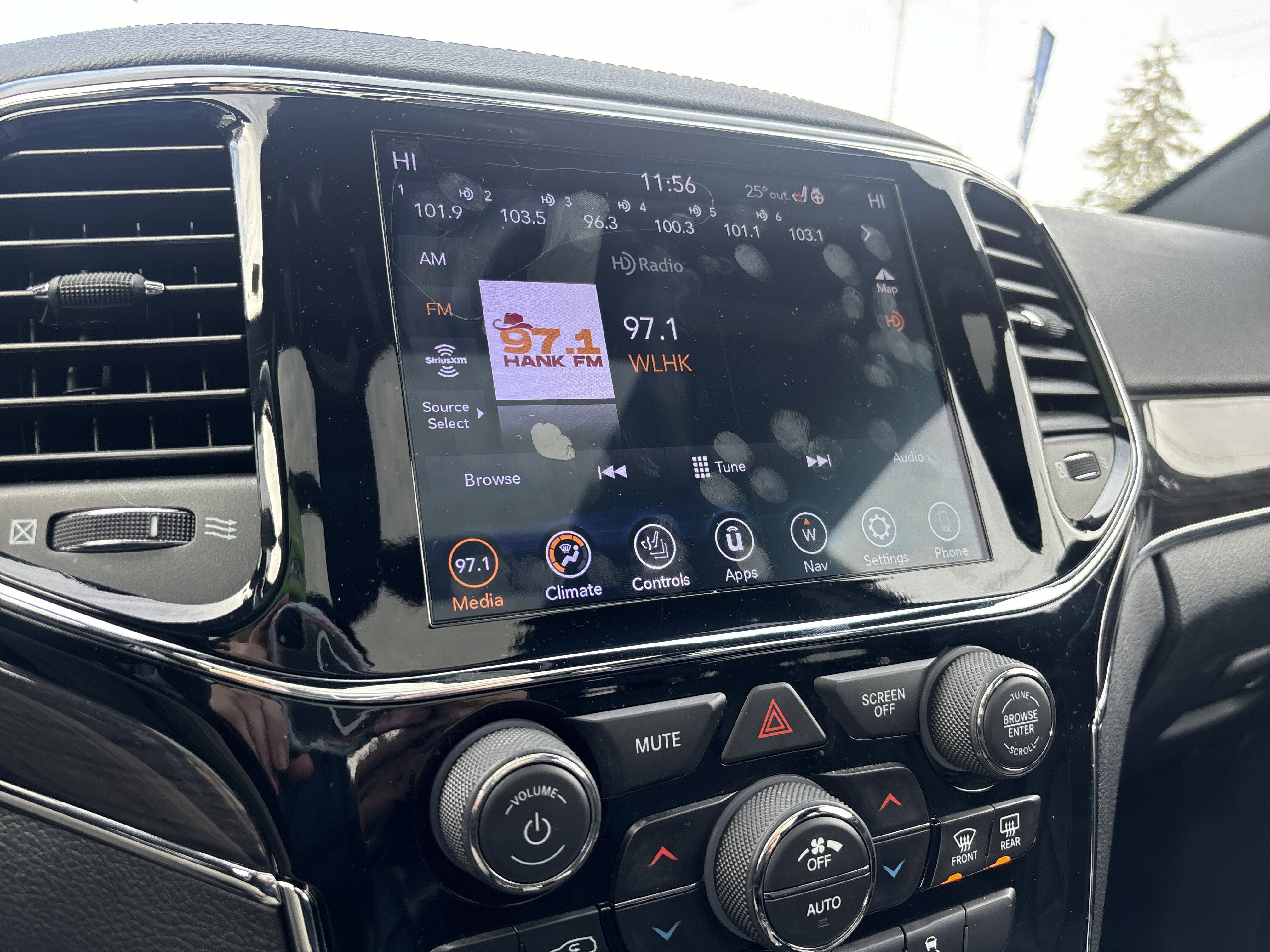 2019 Jeep Grand Cherokee Overland