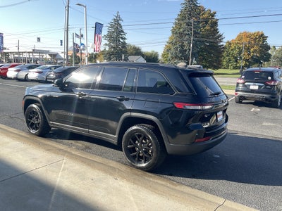 2024 Jeep Grand Cherokee Altitude