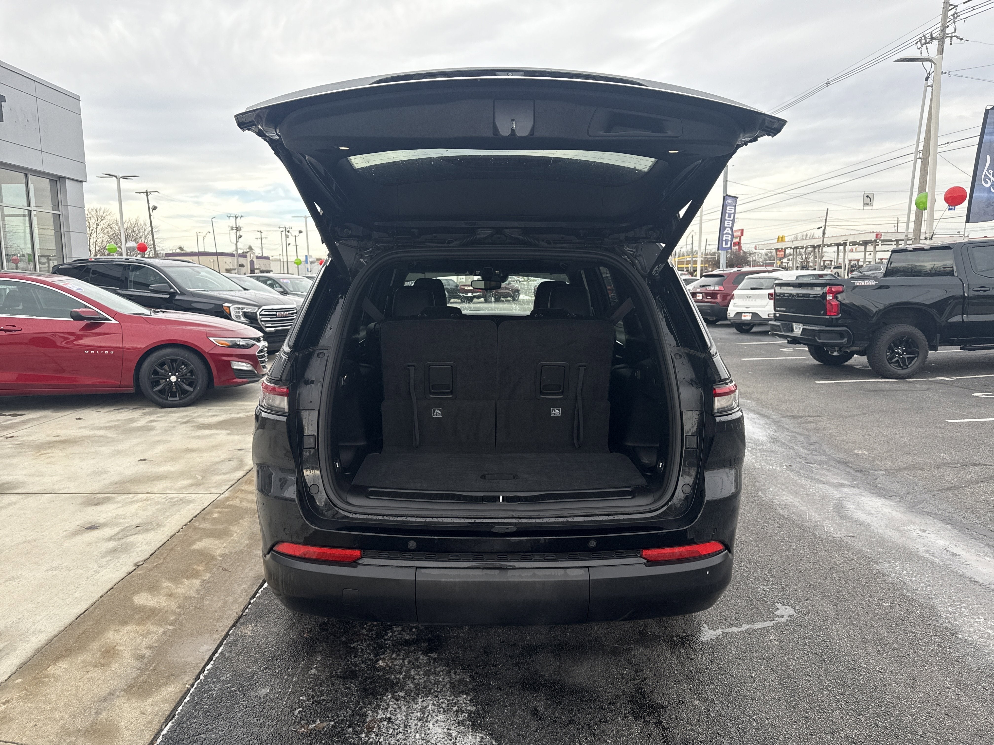 2023 Jeep Grand Cherokee L Altitude