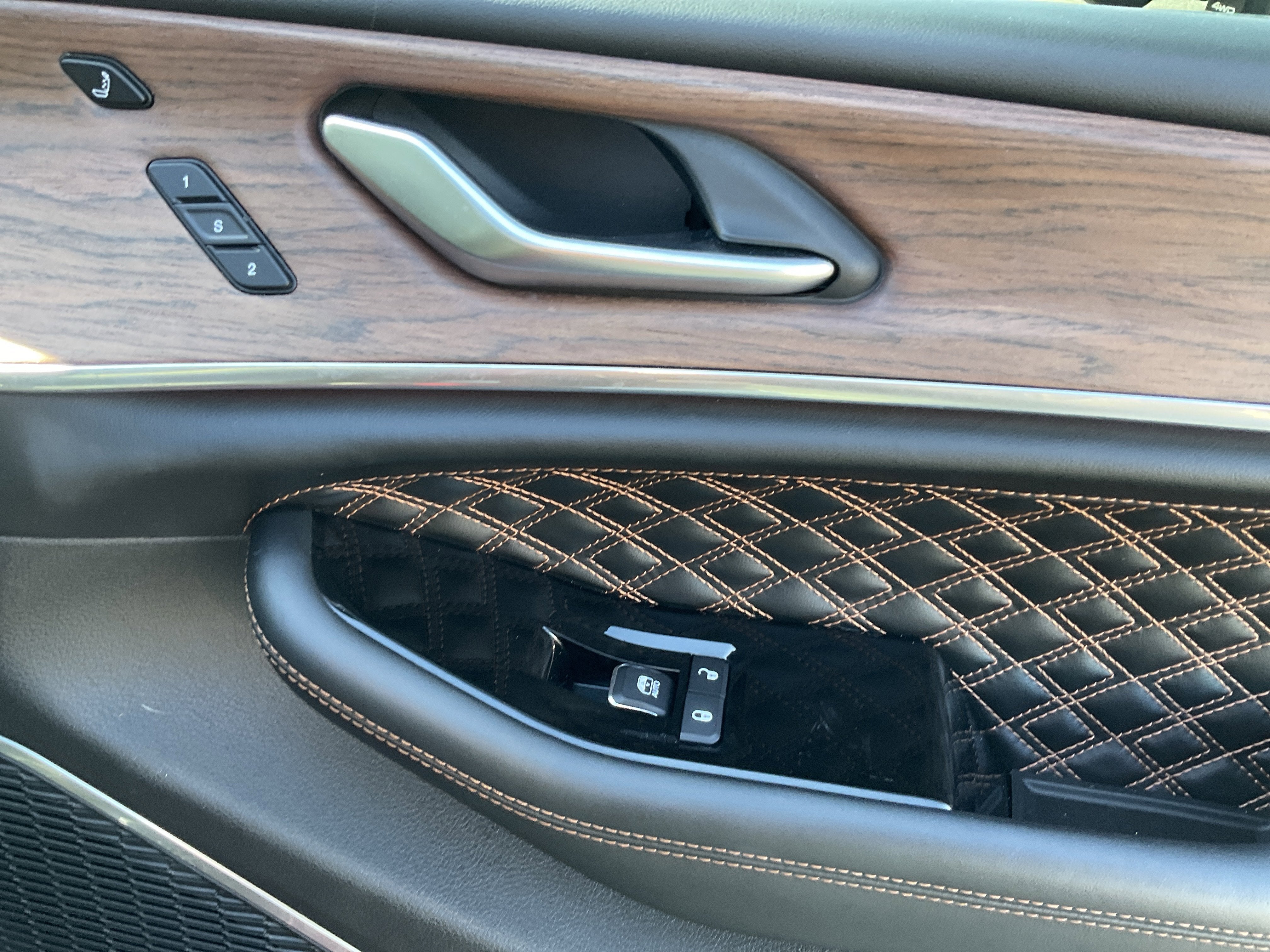 2023 Jeep Grand Cherokee L Summit