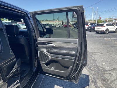2024 Jeep Wagoneer Series III