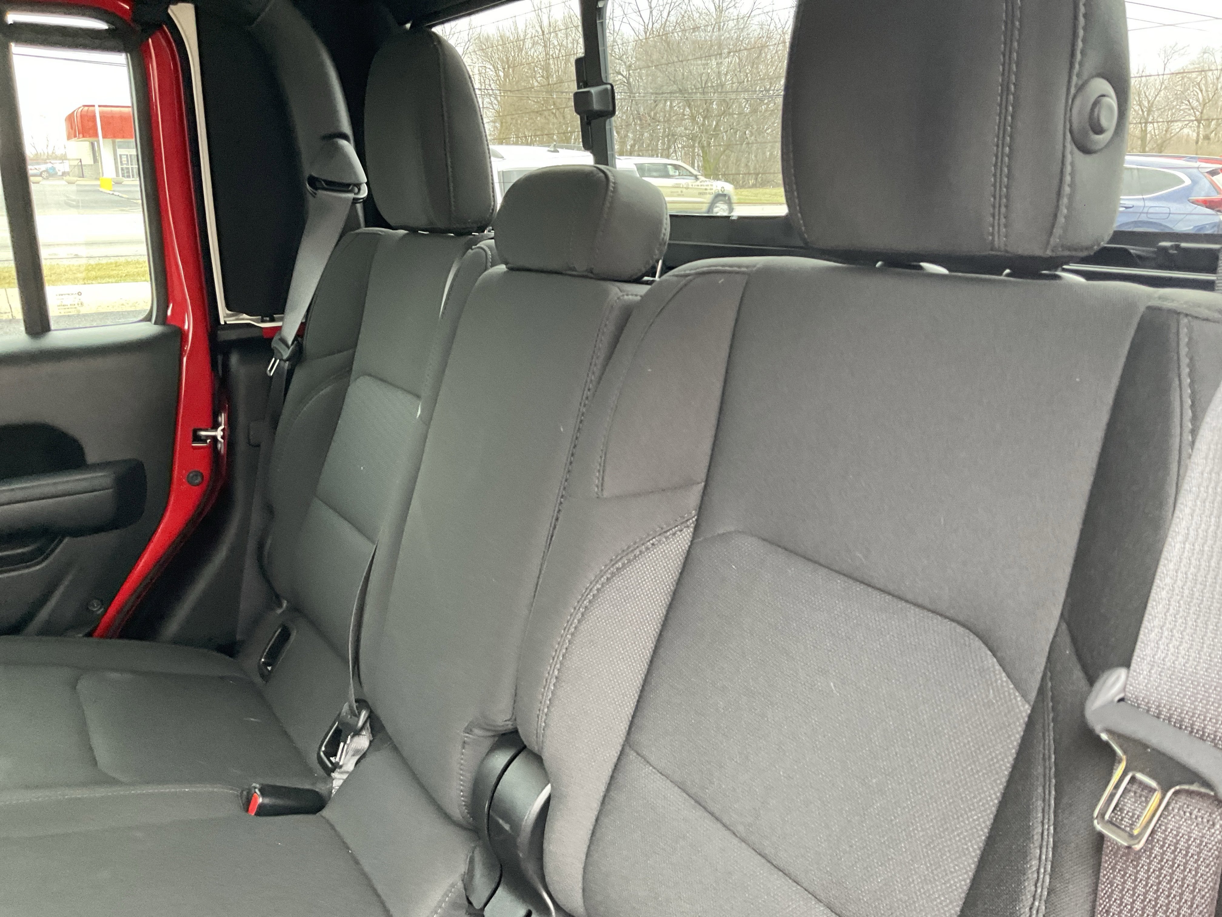 2023 Jeep Gladiator Sport