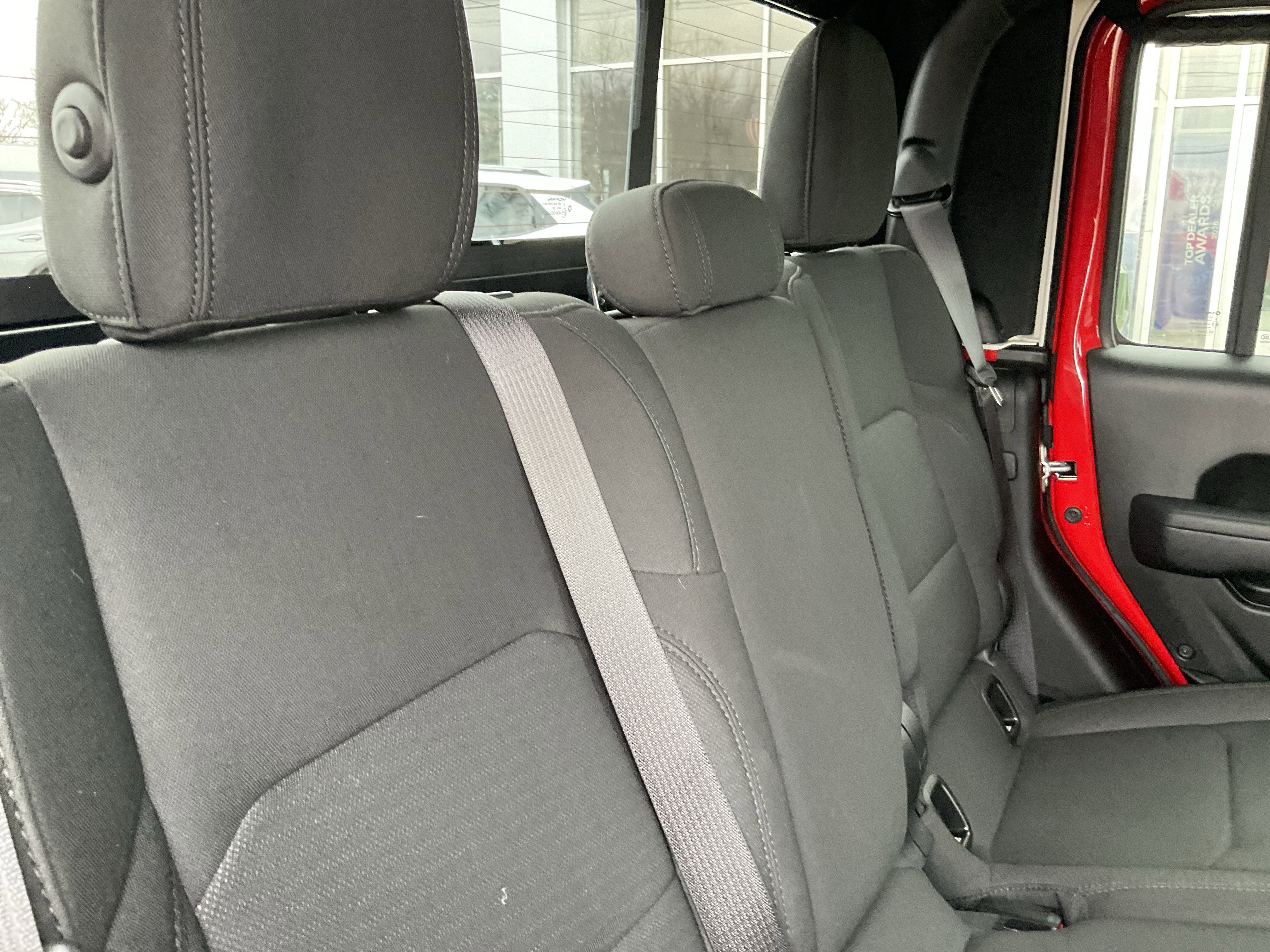 2023 Jeep Gladiator Sport