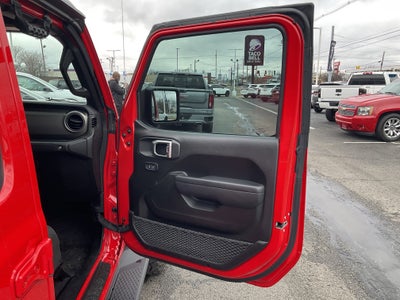 2023 Jeep Gladiator Sport