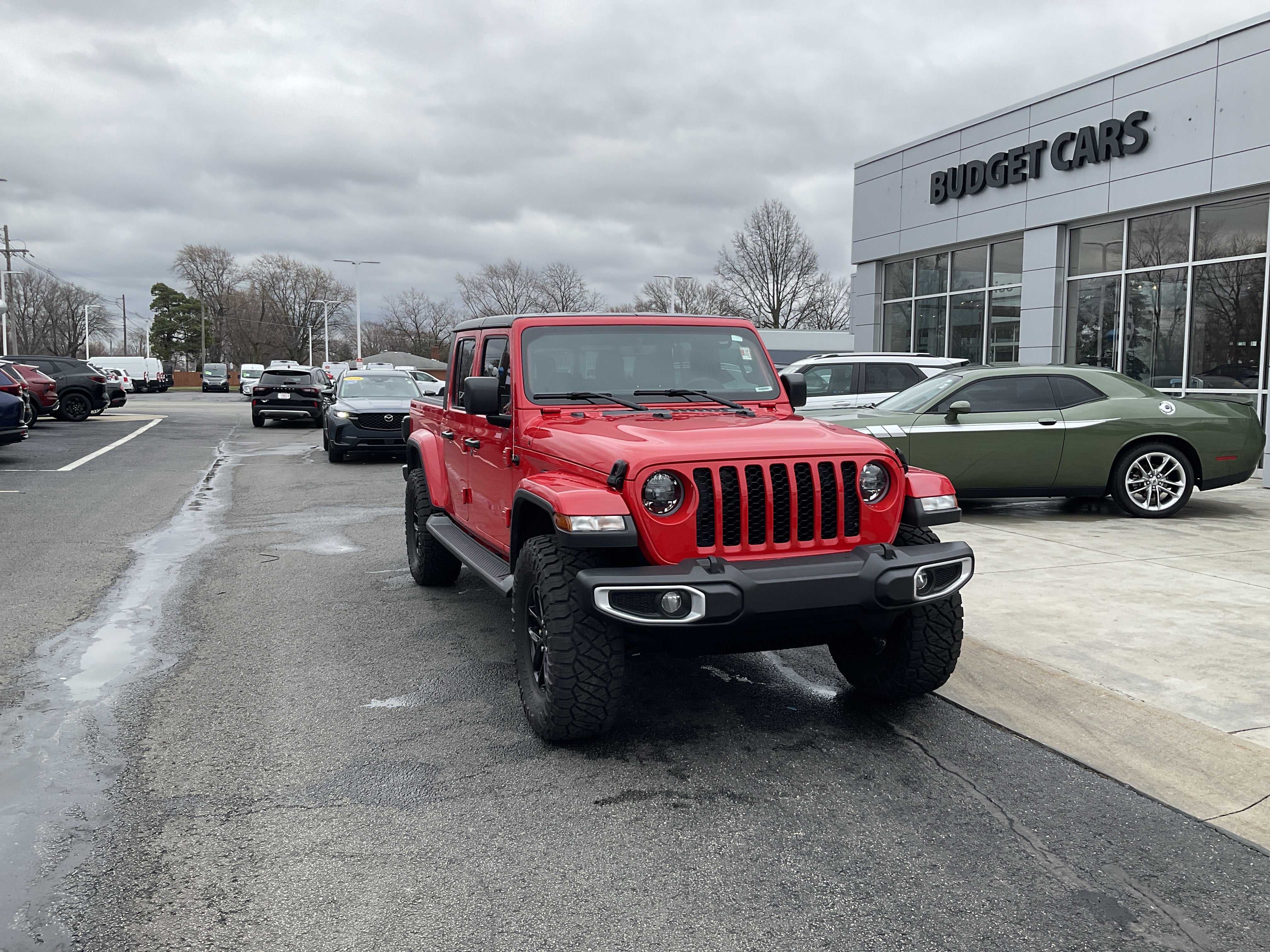 2023 Jeep Gladiator Sport