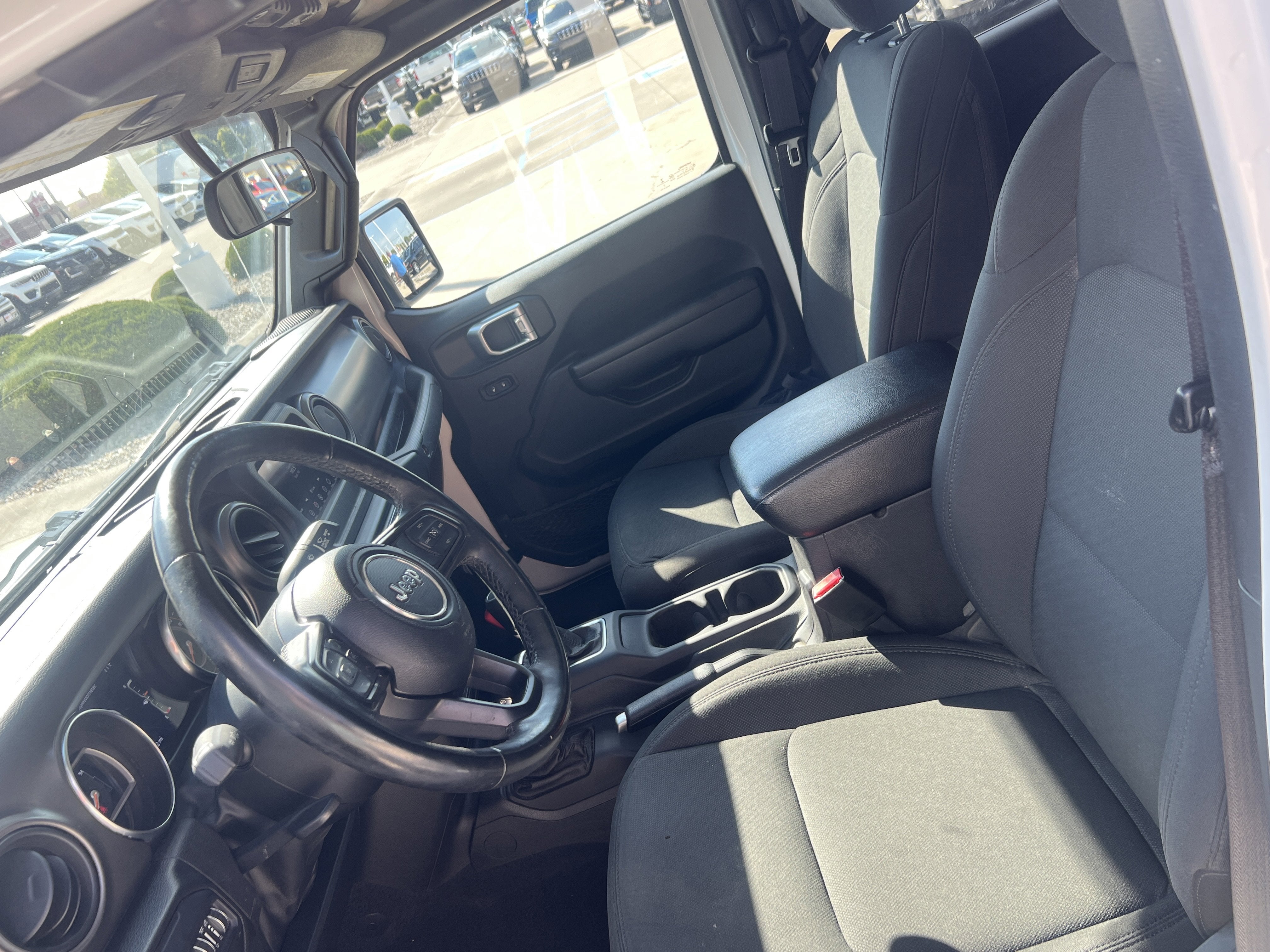 2022 Jeep Gladiator Willys