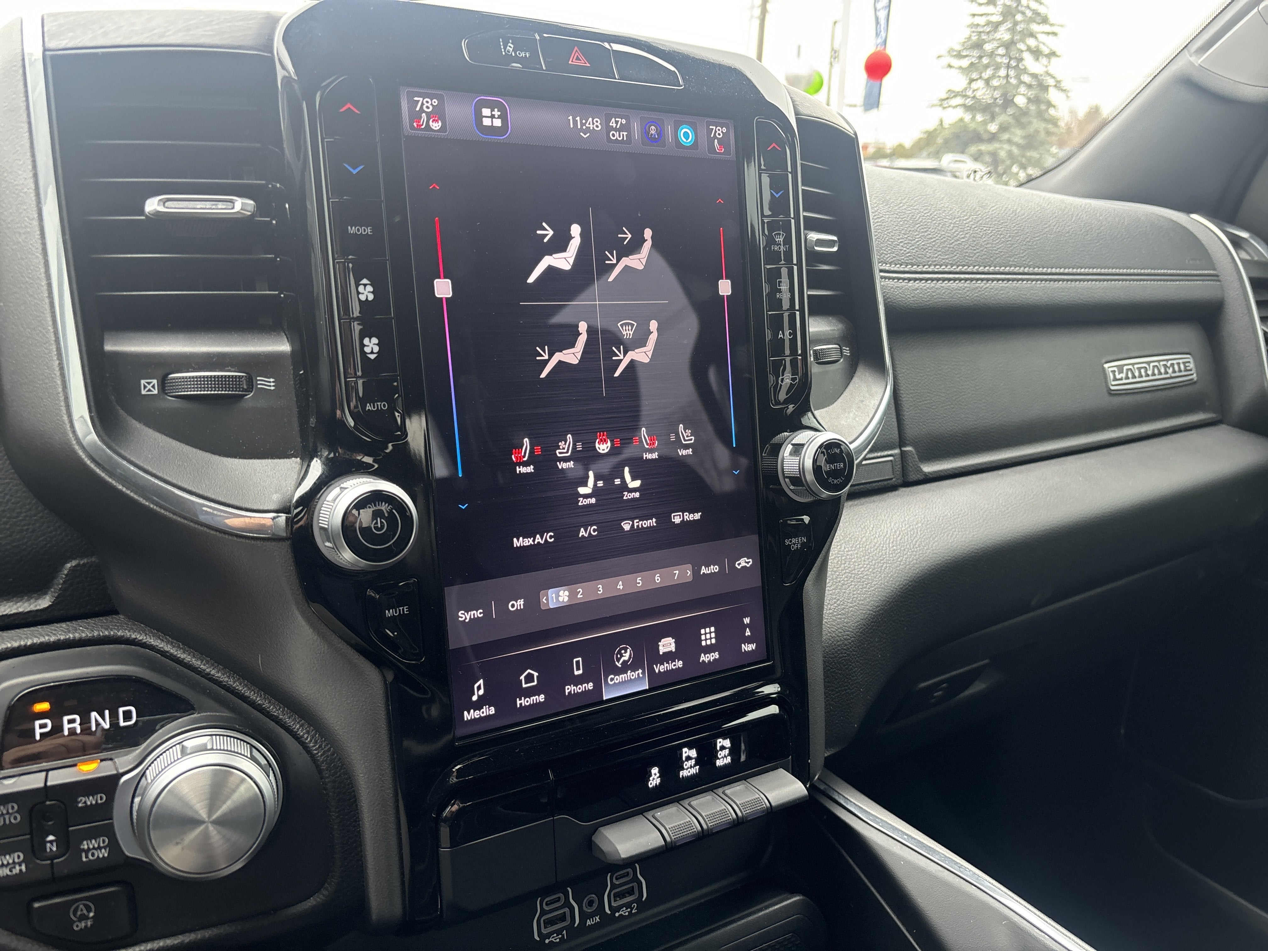 2025 RAM 1500 Laramie