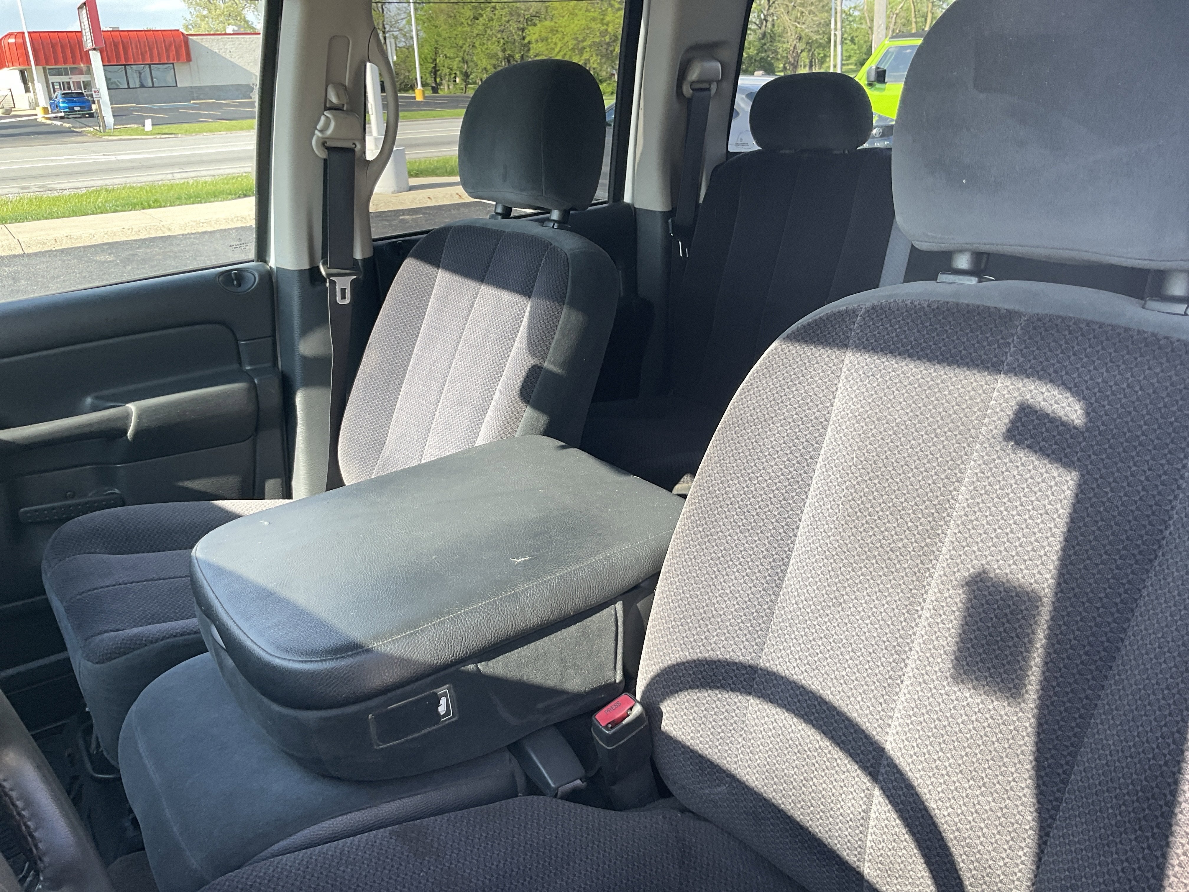 2005 Dodge Ram 1500 SLT