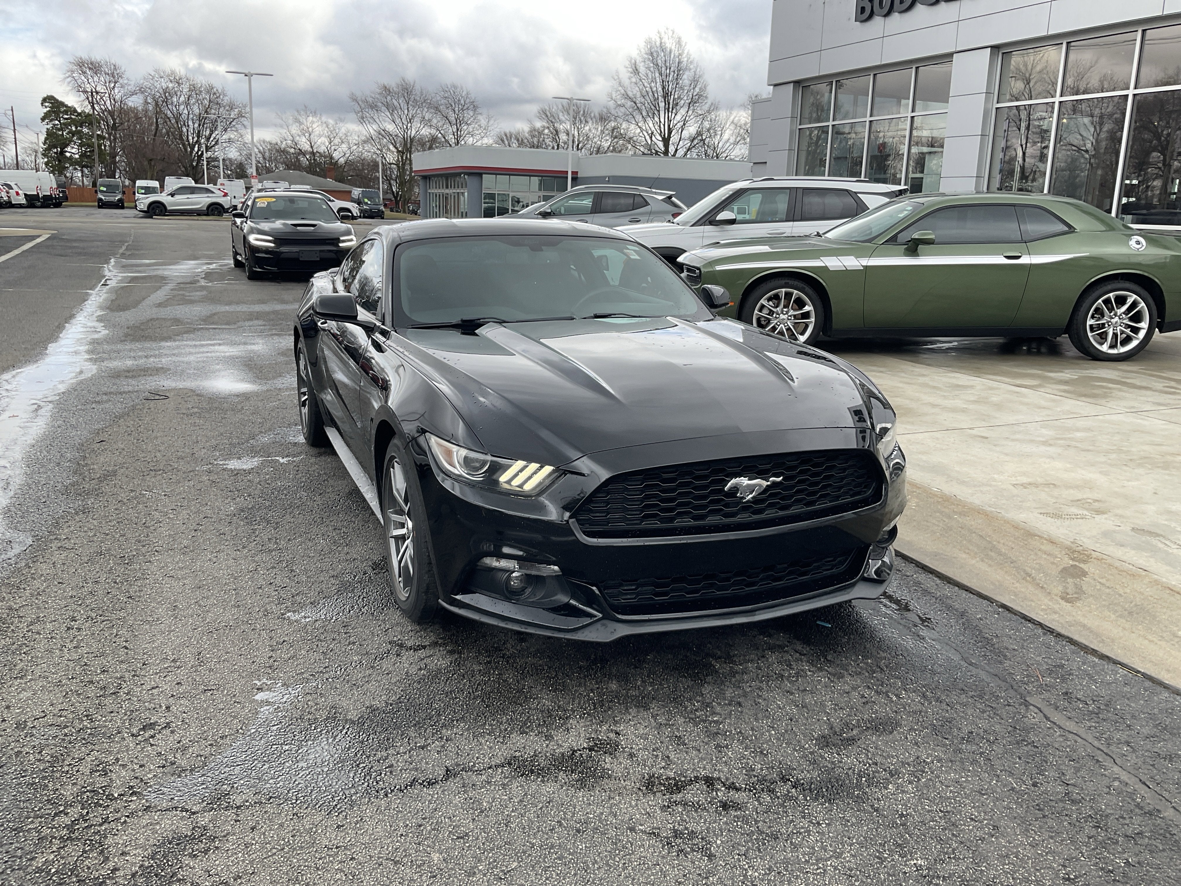 2017 Ford Mustang EcoBoost