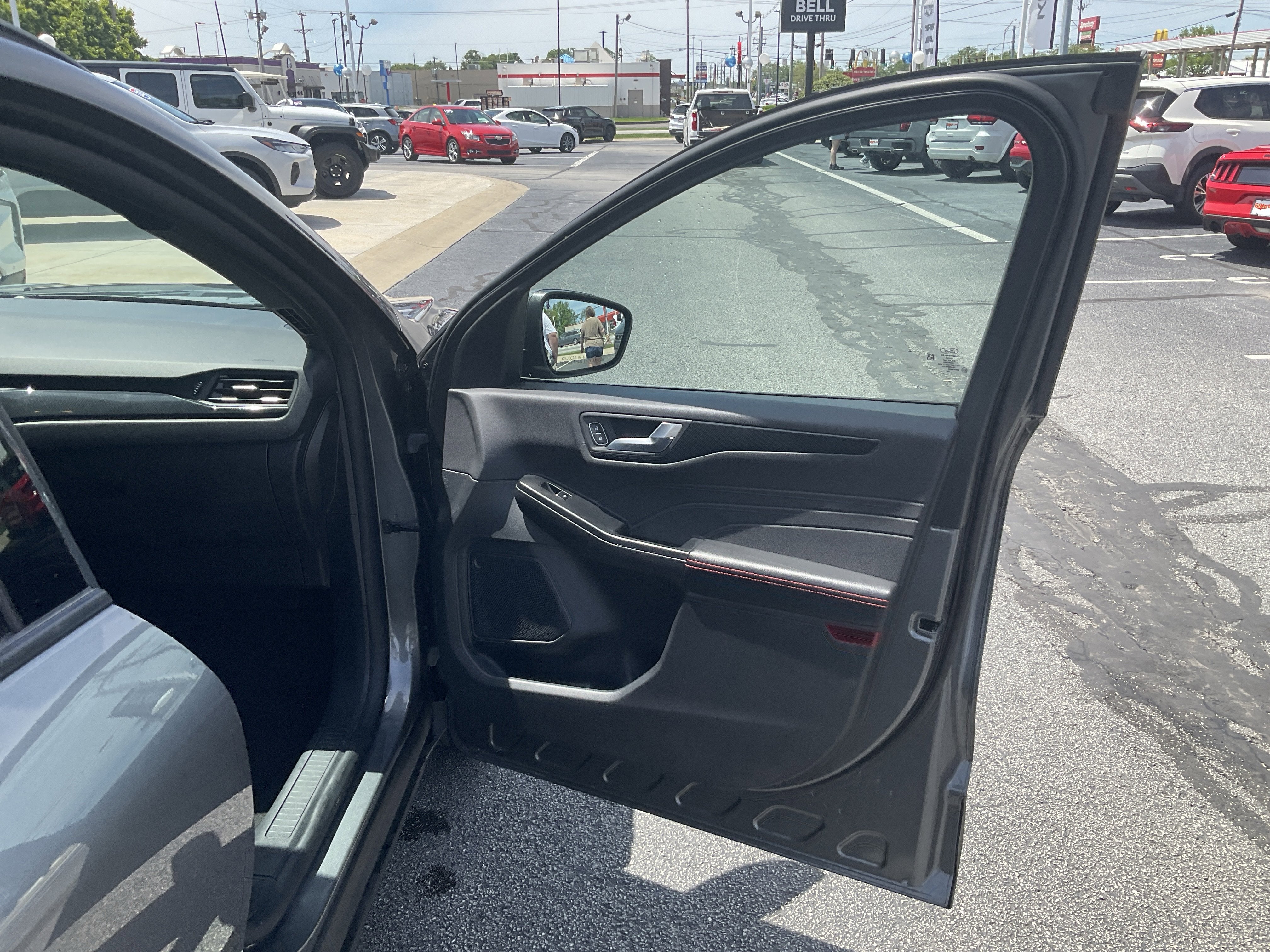 2025 Ford Escape ST-Line