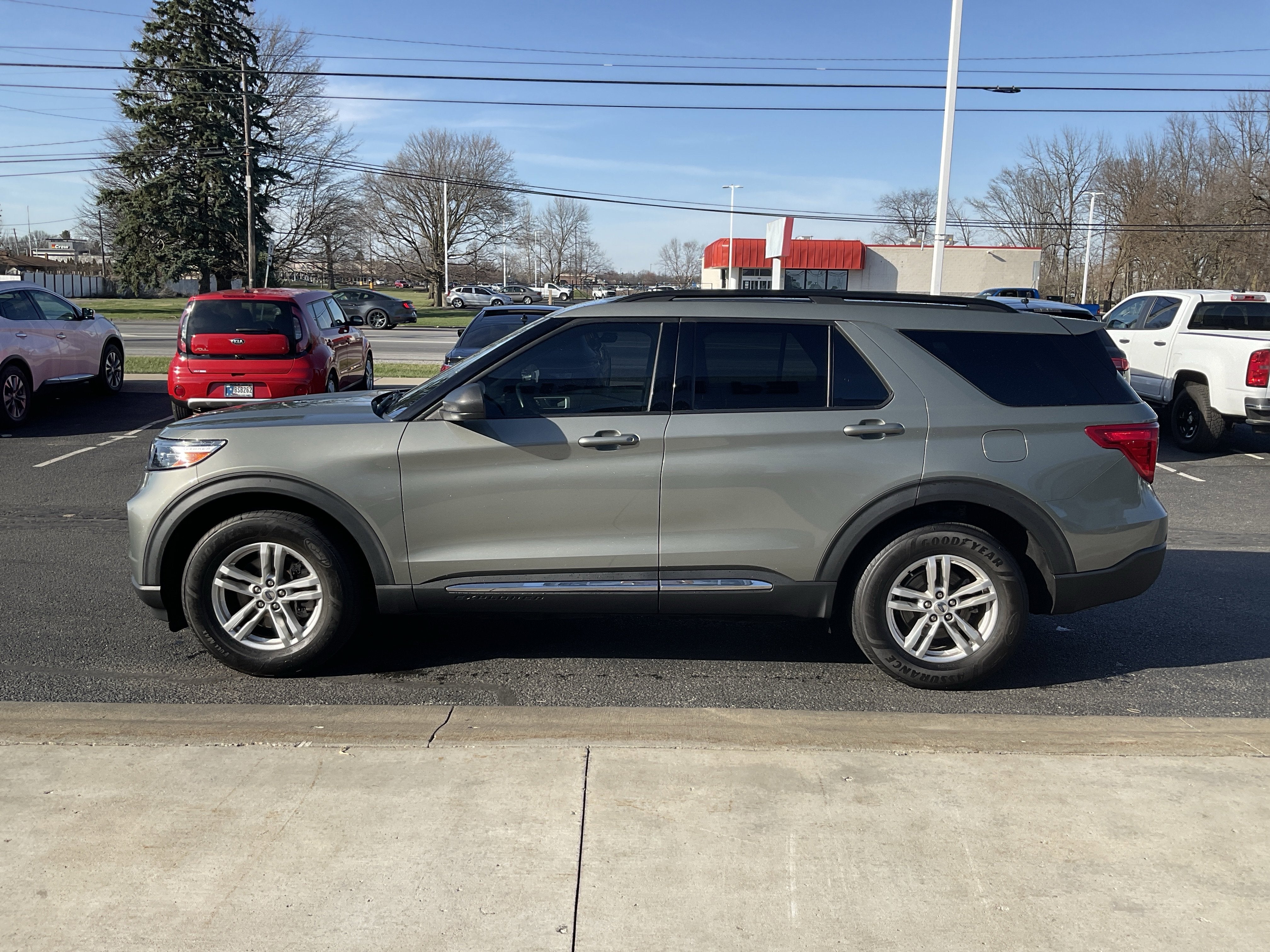 2020 Ford Explorer XLT