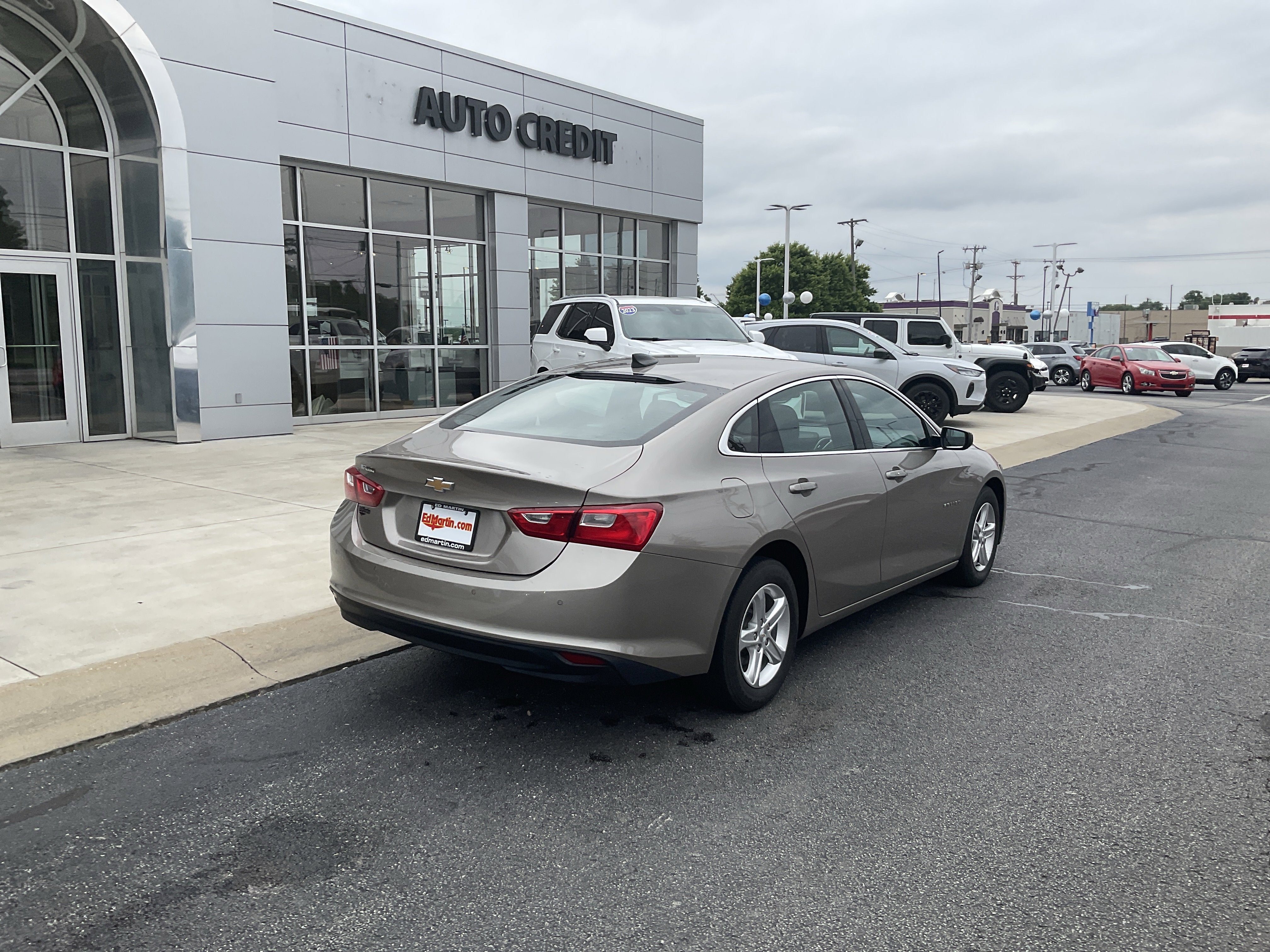 2024 Chevrolet Malibu LS 1LS