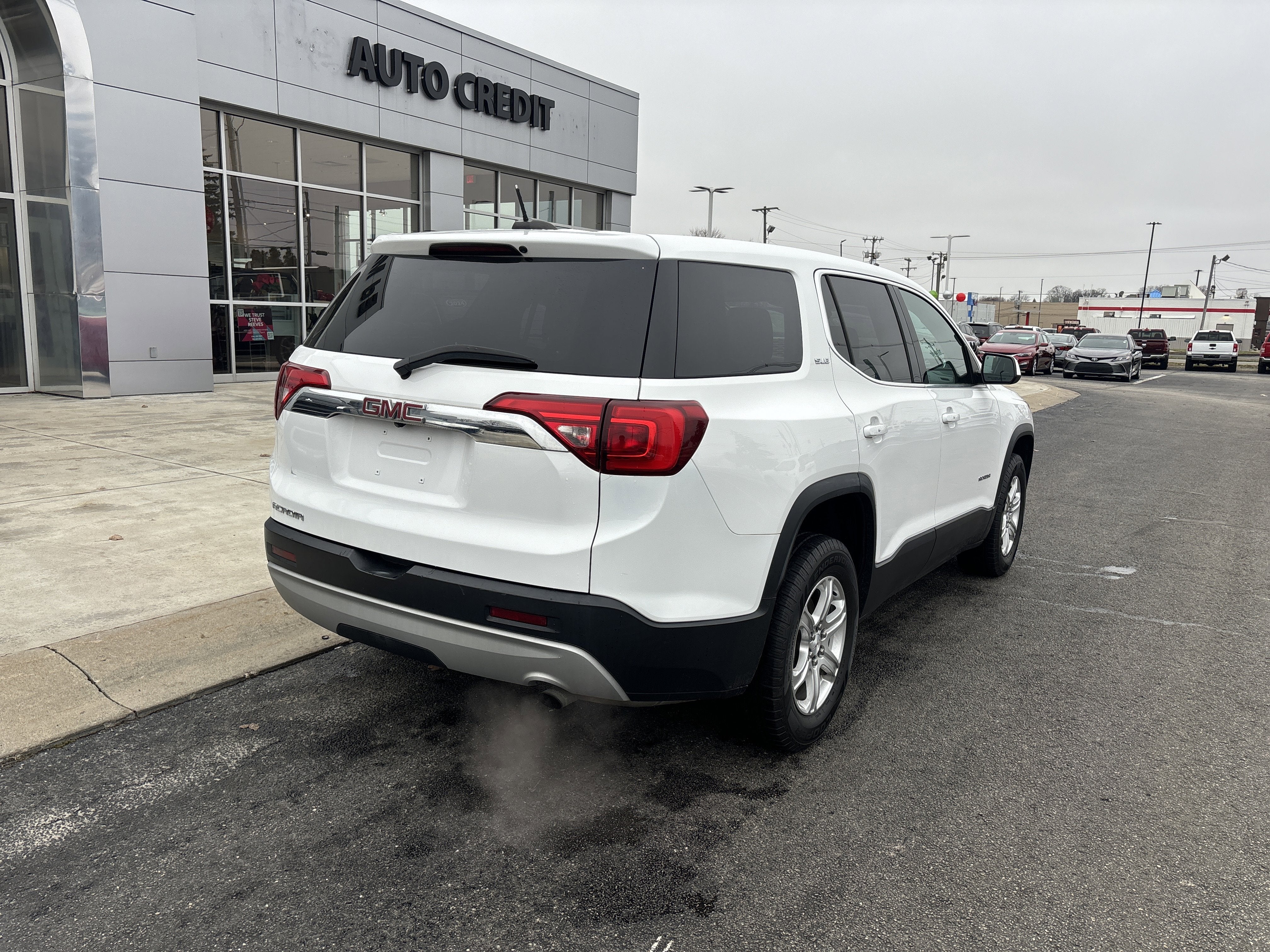 2019 GMC Acadia SLE-1