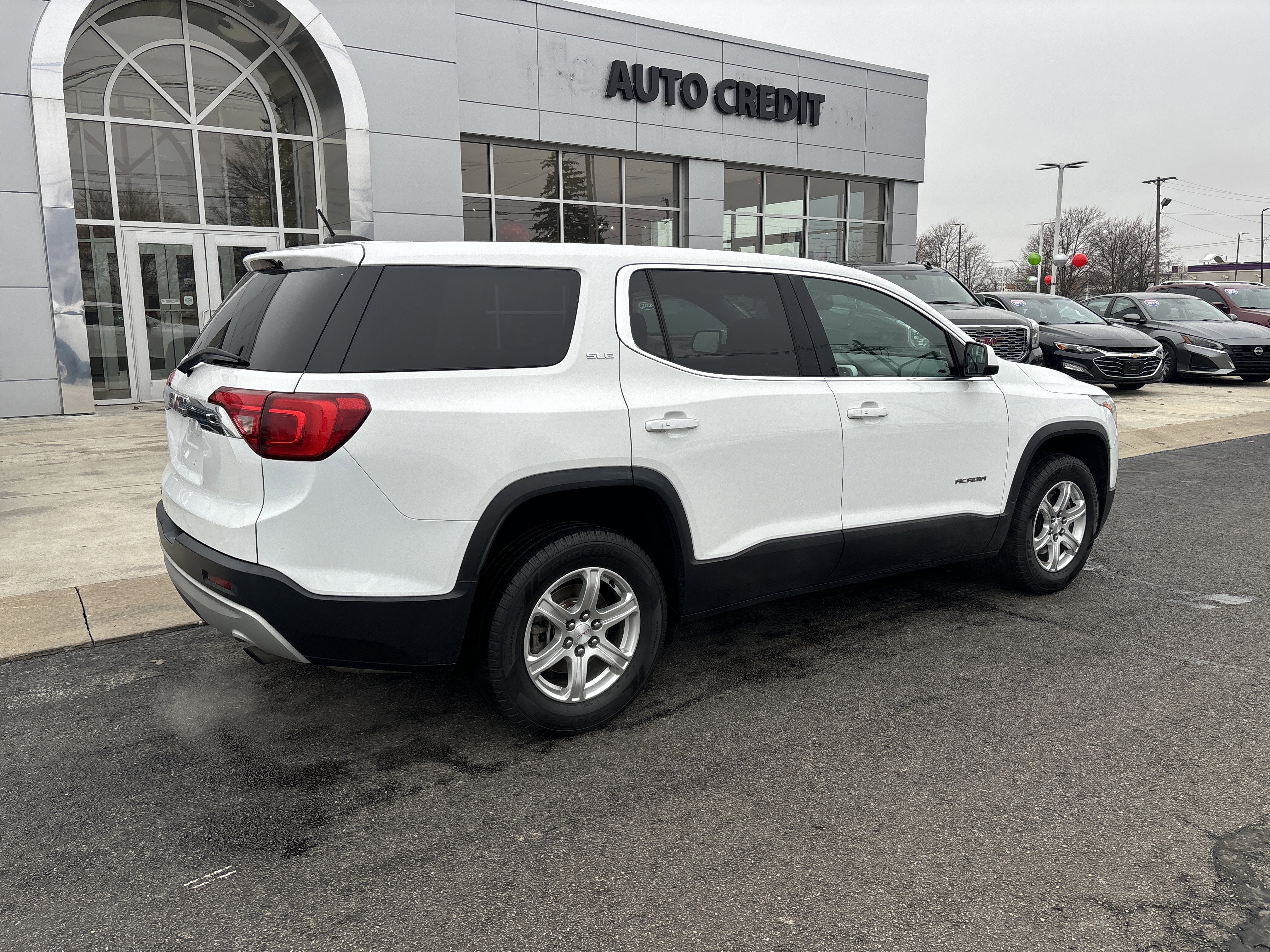 2019 GMC Acadia SLE-1