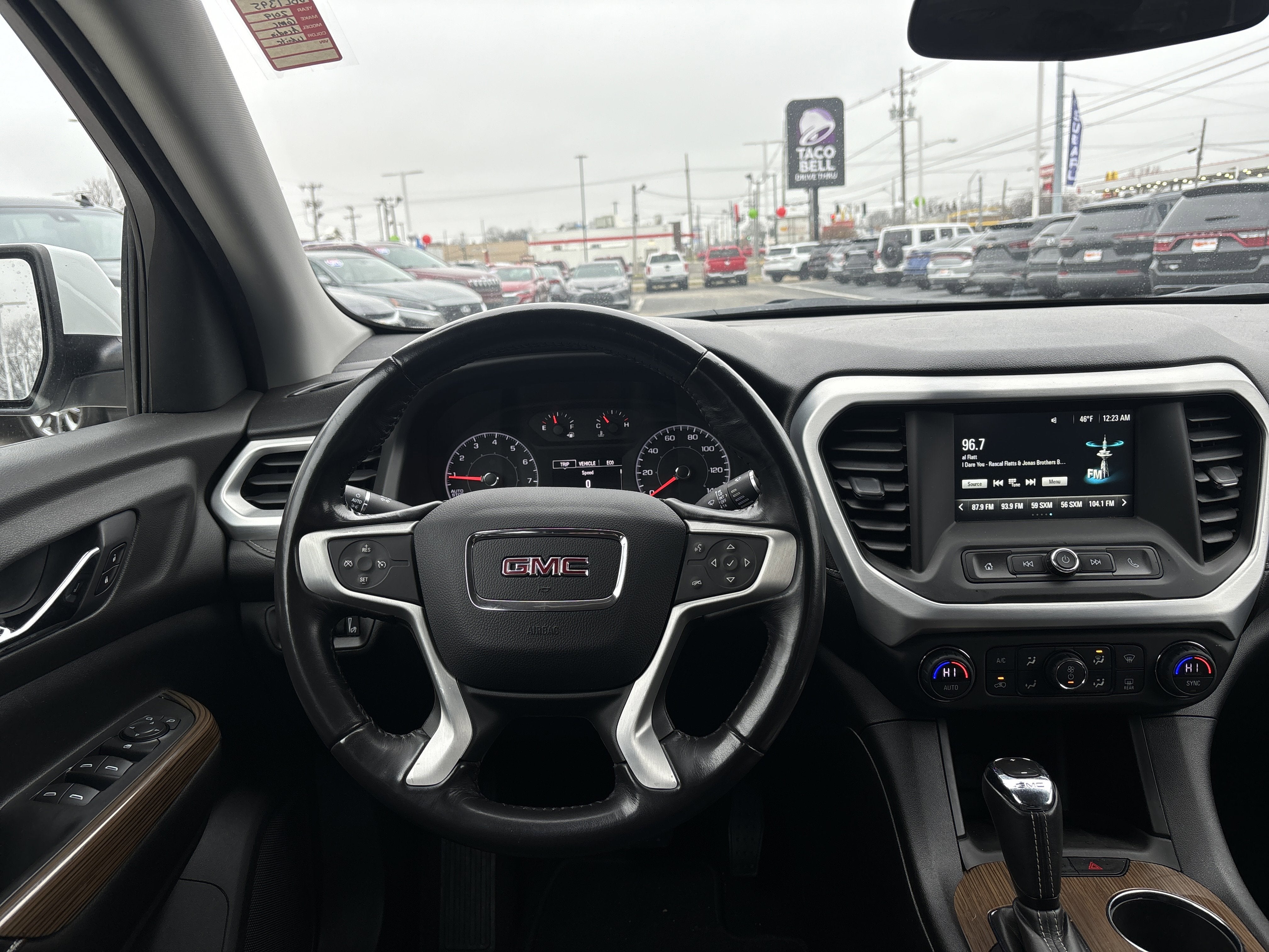 2019 GMC Acadia SLE-1