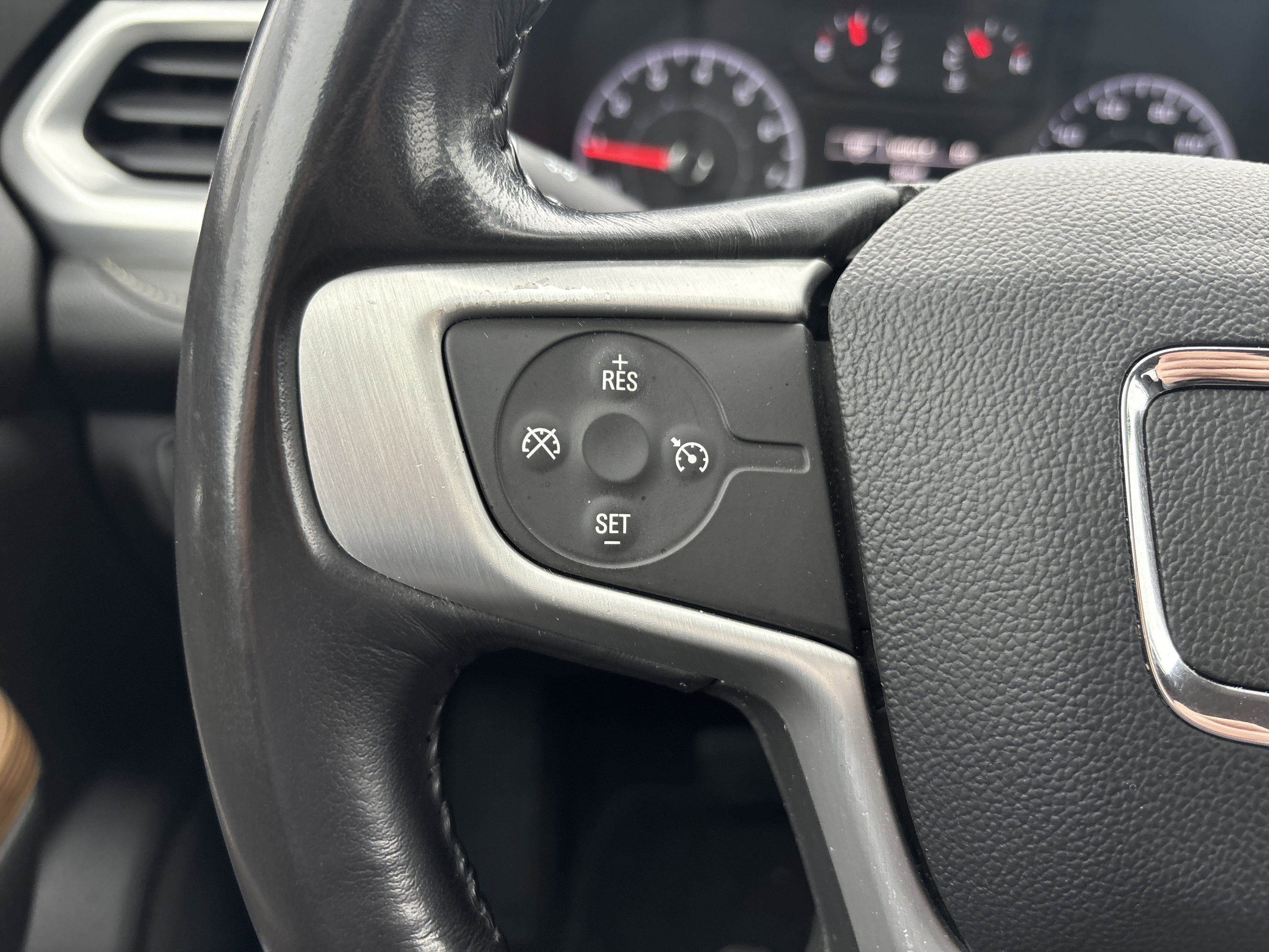 2019 GMC Acadia SLE-1