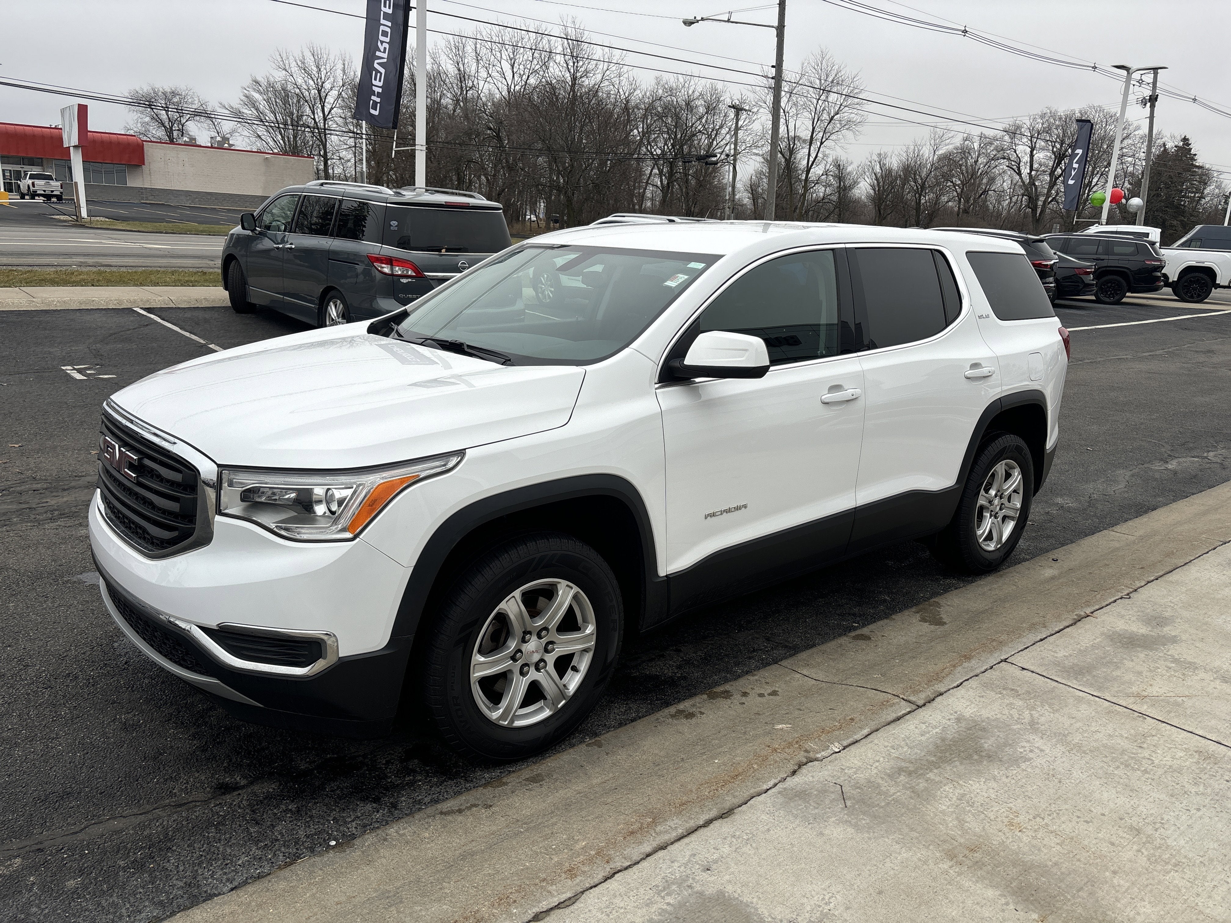 2019 GMC Acadia SLE-1
