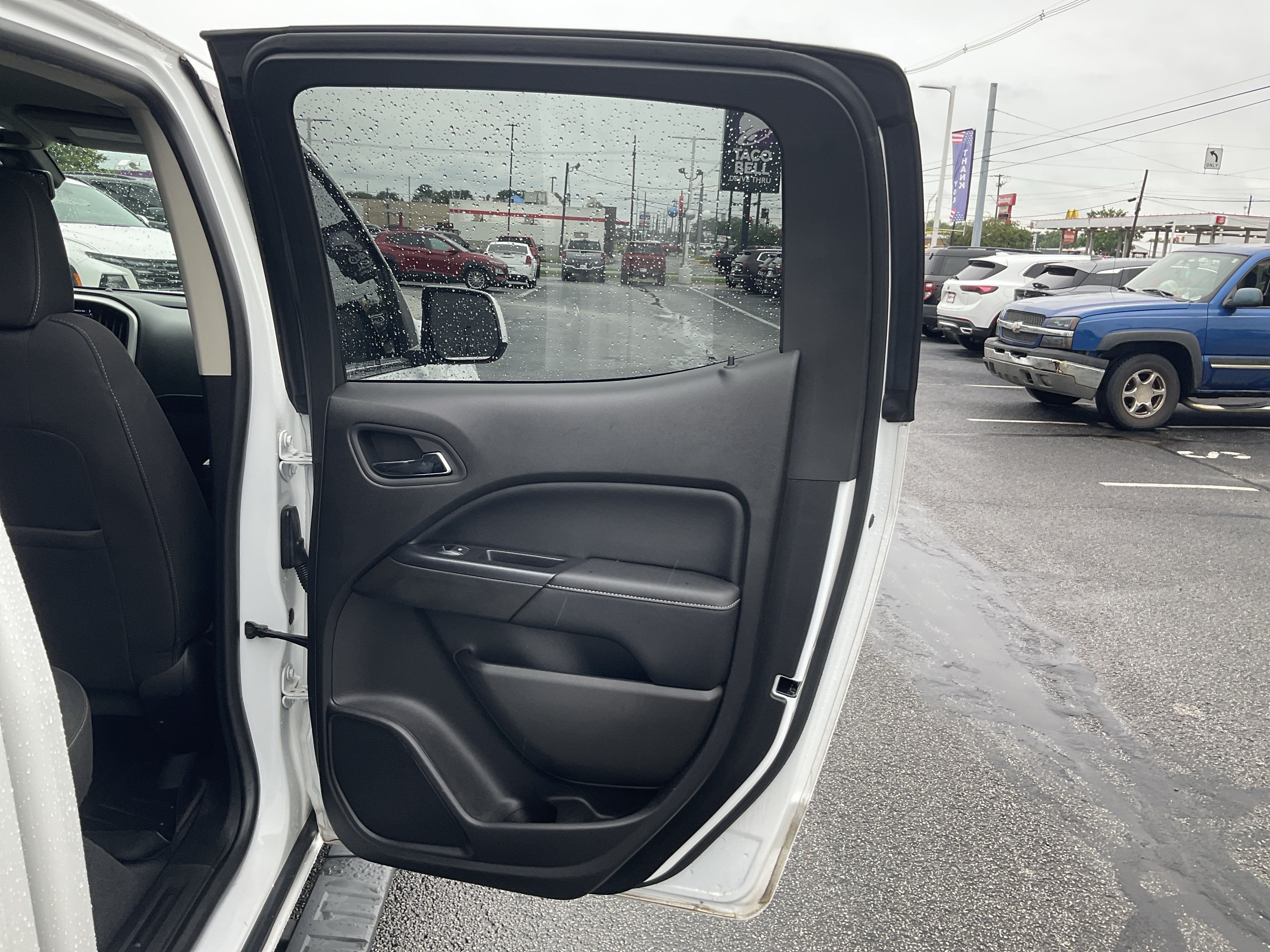 2020 GMC Canyon SLE1