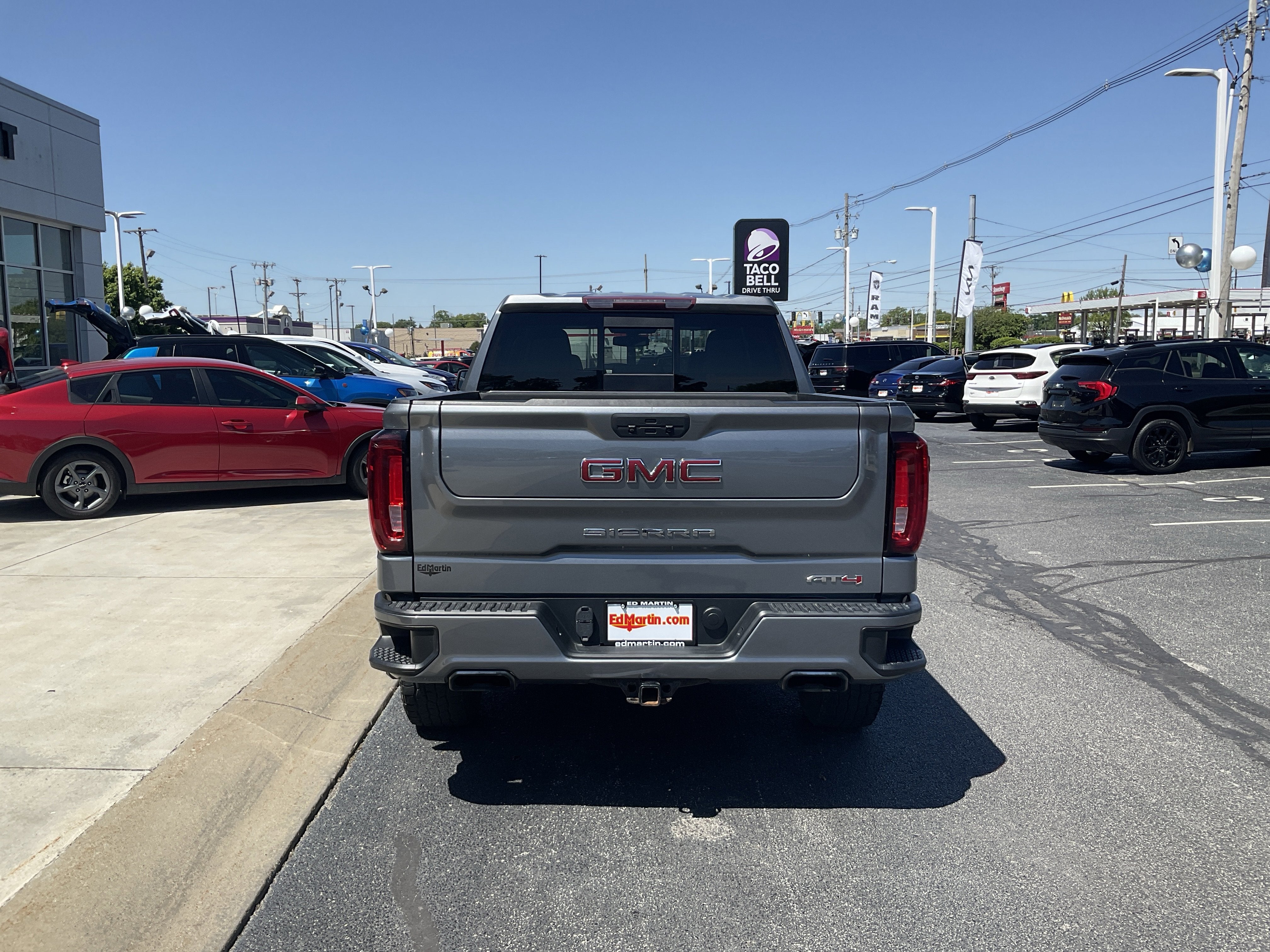 2021 GMC Sierra 1500 AT4