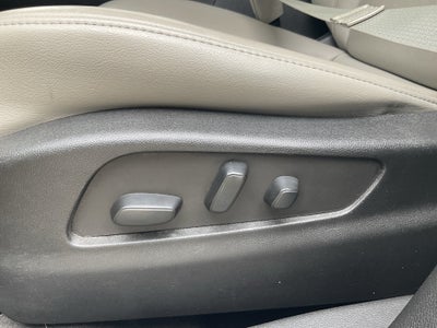 2022 Cadillac XT4 Premium Luxury