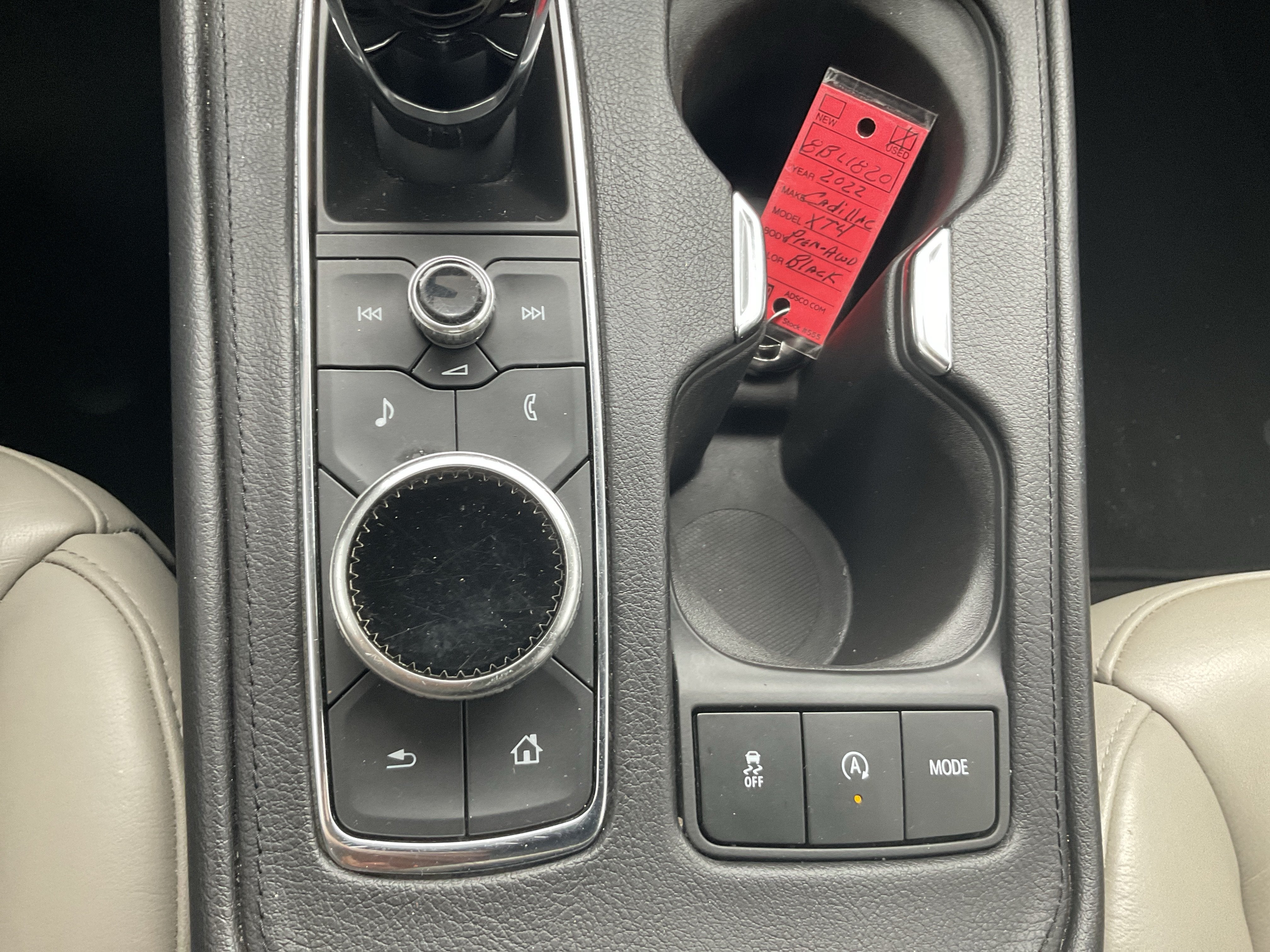 2022 Cadillac XT4 Premium Luxury