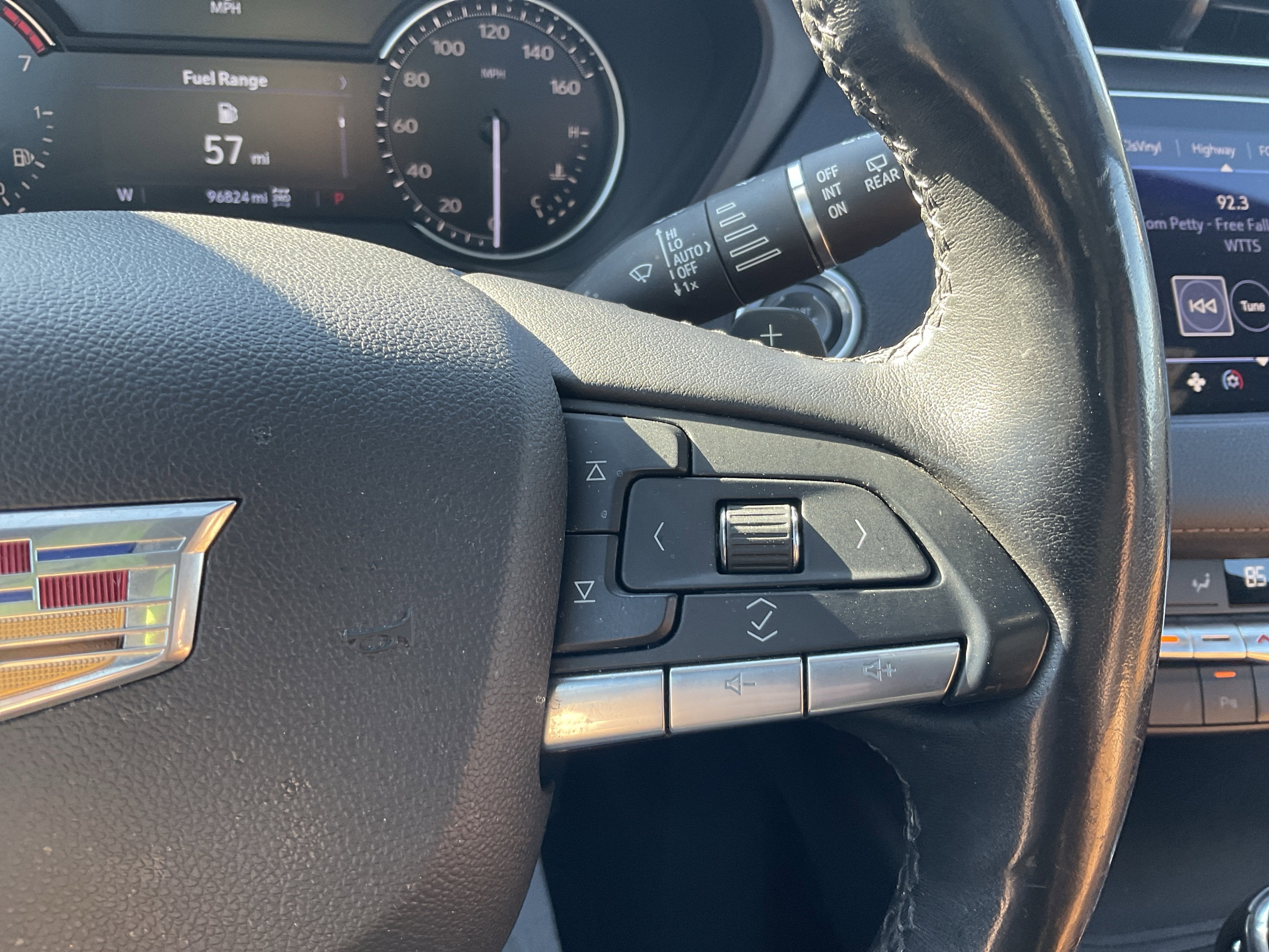 2020 Cadillac XT4 Premium Luxury