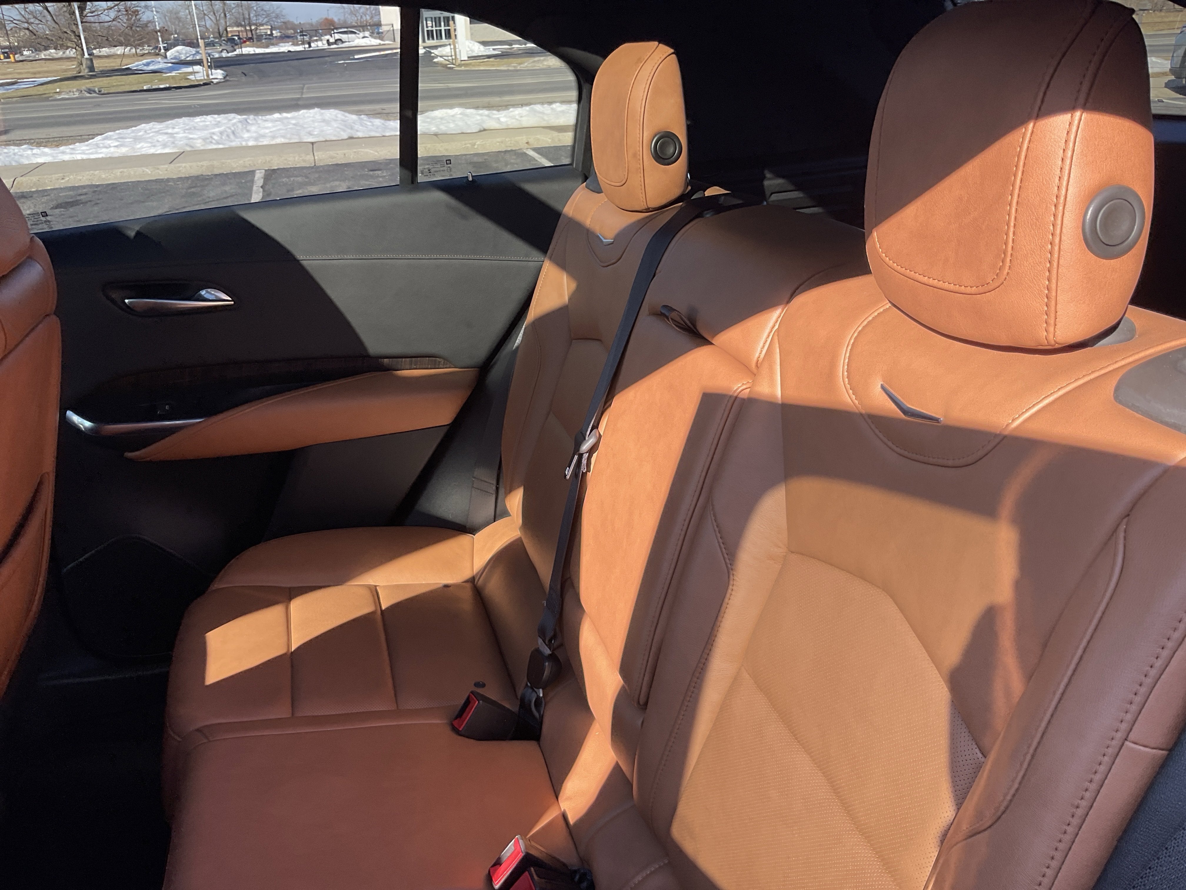 2020 Cadillac XT4 Premium Luxury