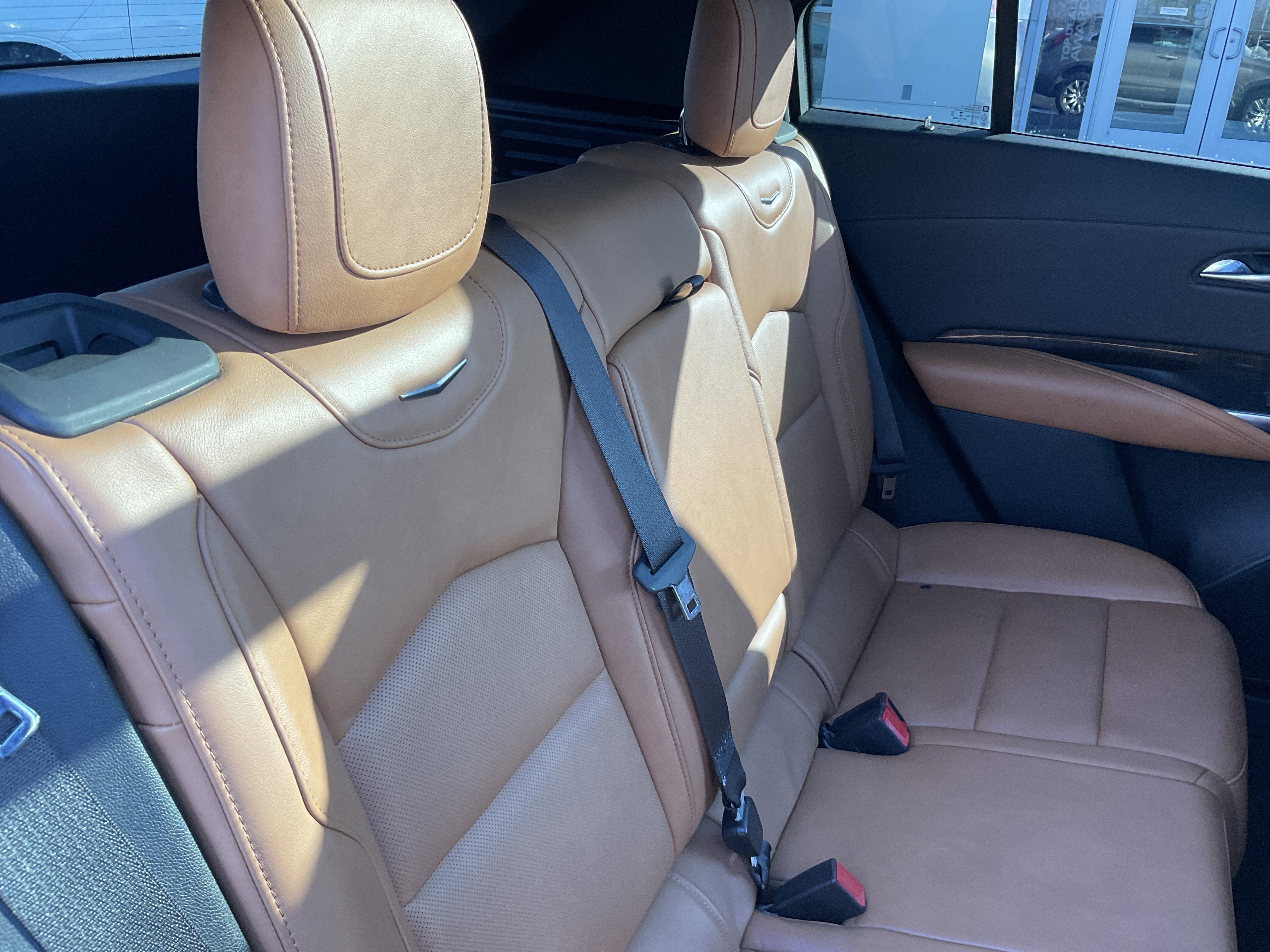 2020 Cadillac XT4 Premium Luxury