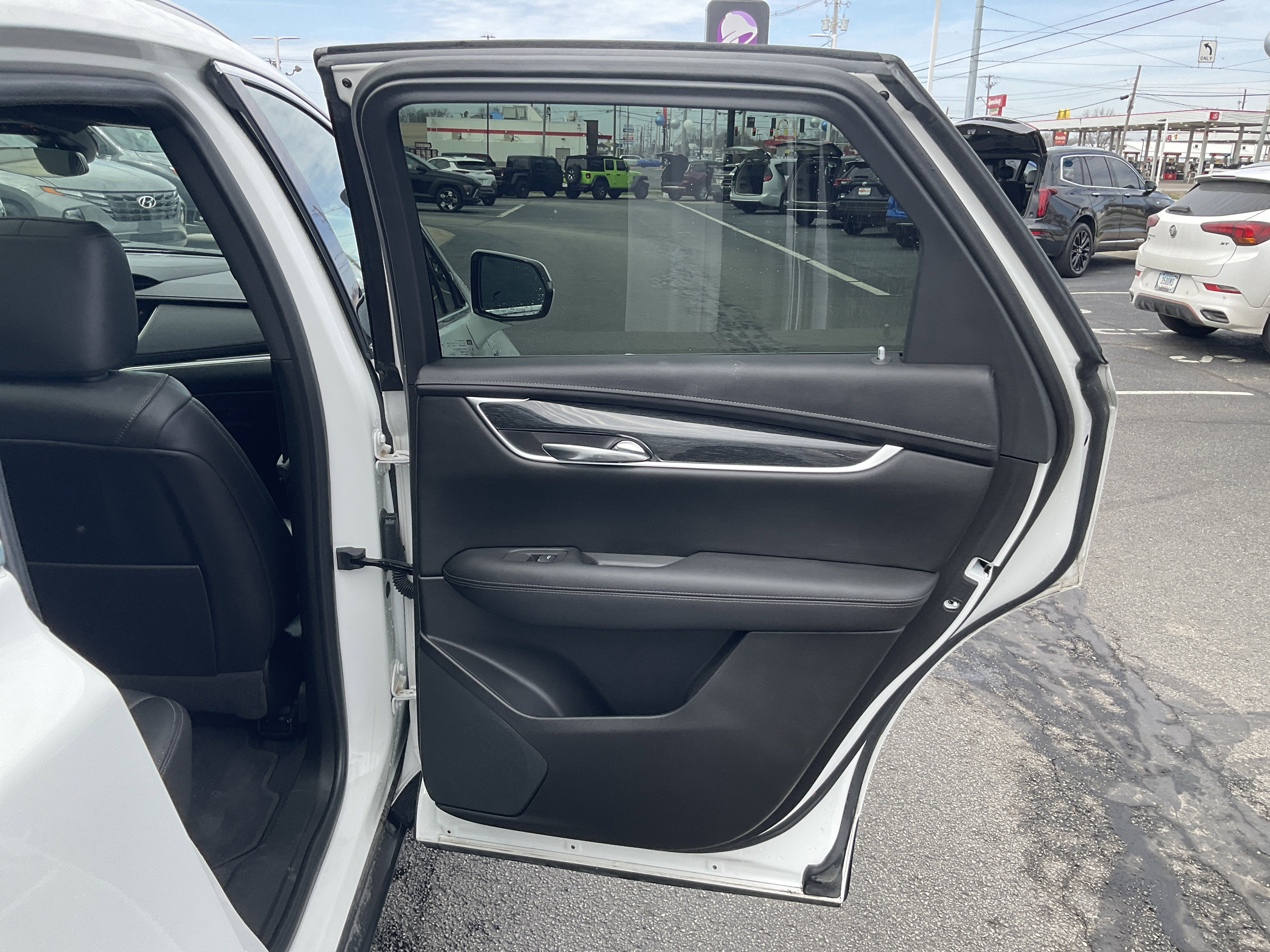 2021 Cadillac XT5 Premium Luxury