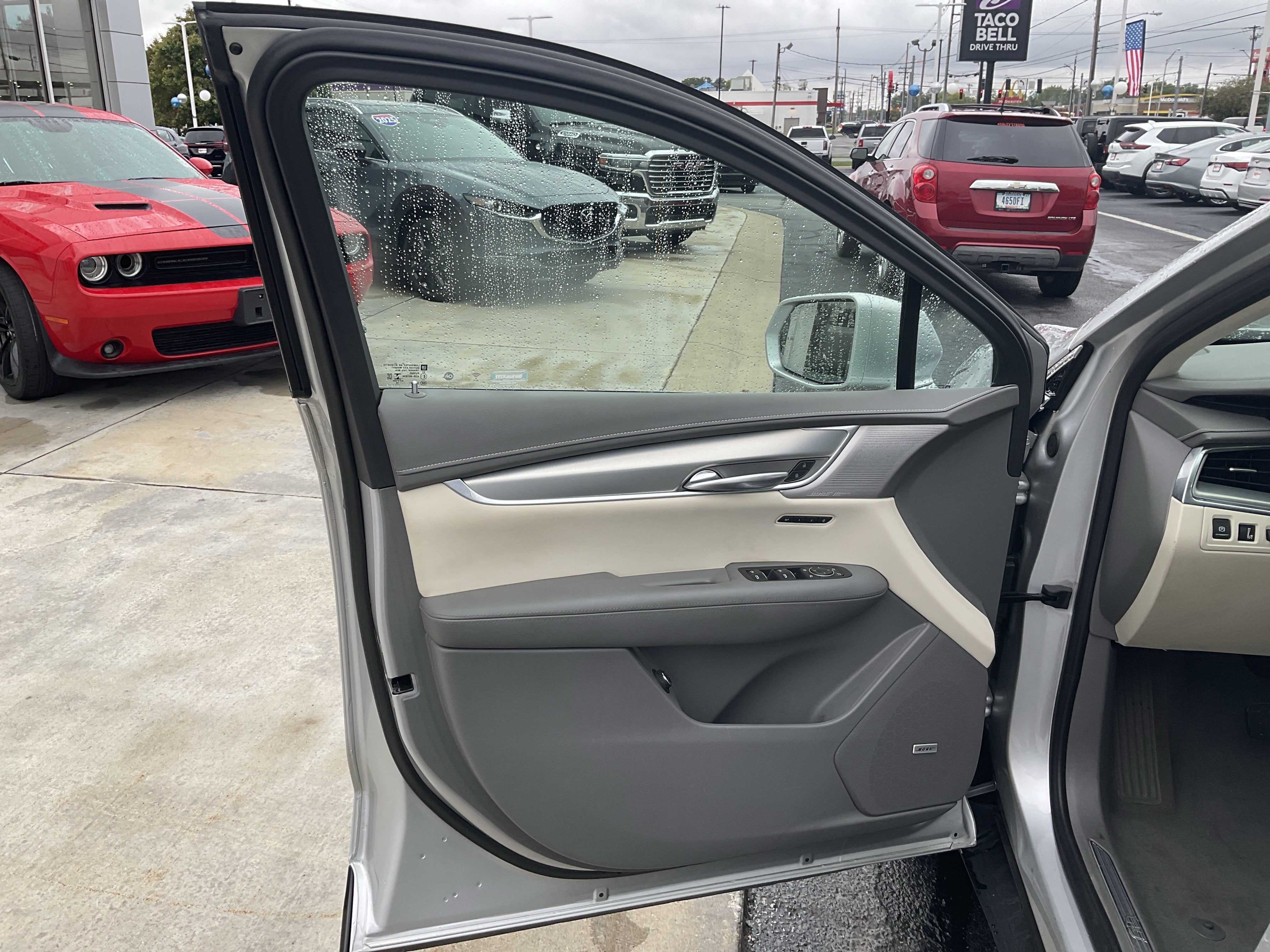 2020 Cadillac XT5 Premium Luxury