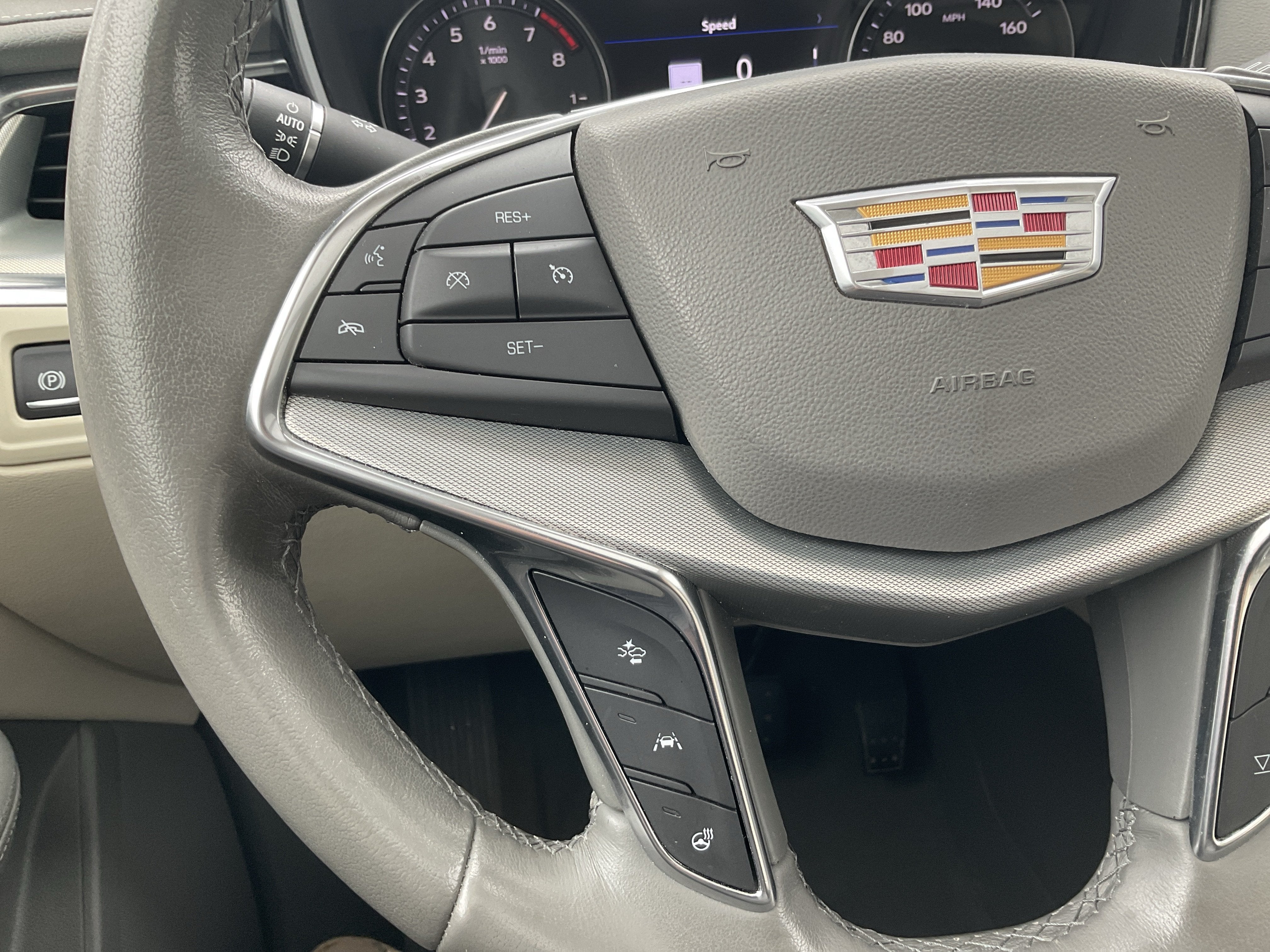 2020 Cadillac XT5 Premium Luxury