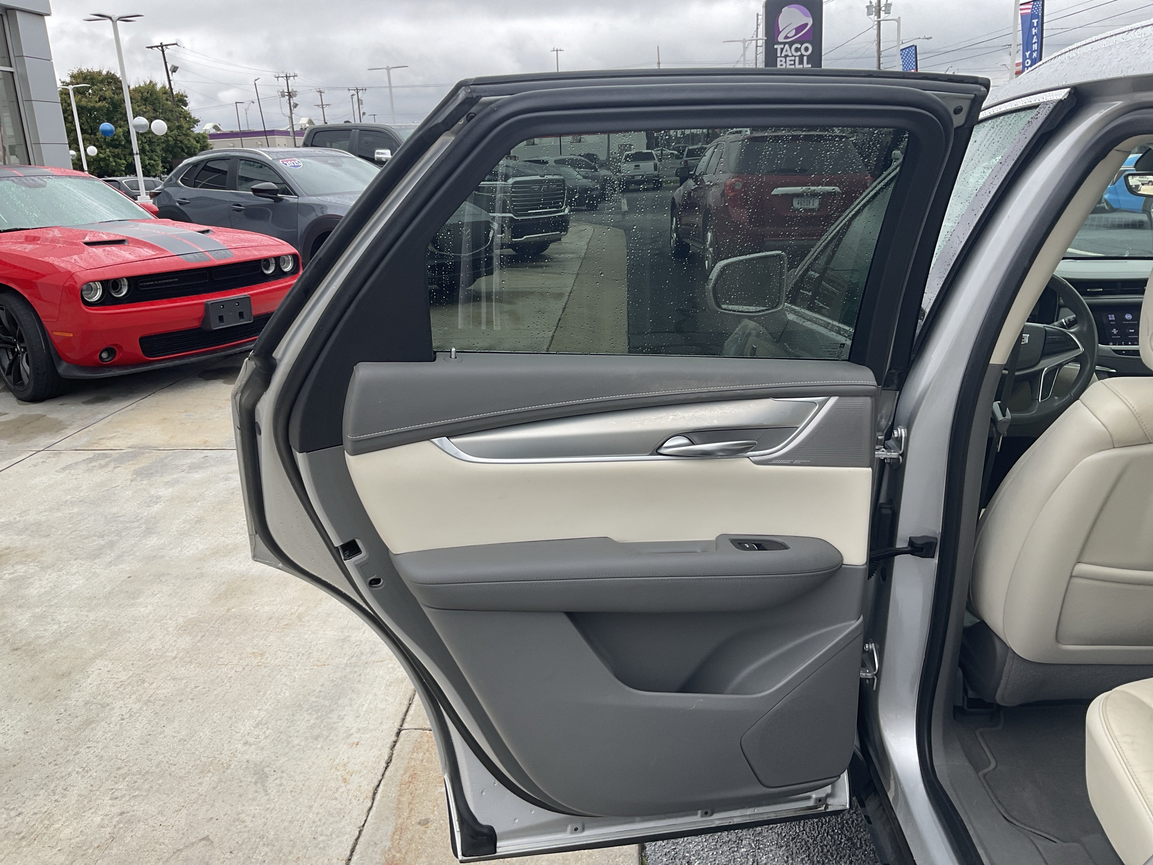 2020 Cadillac XT5 Premium Luxury