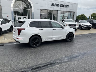 2024 Cadillac XT6 Luxury