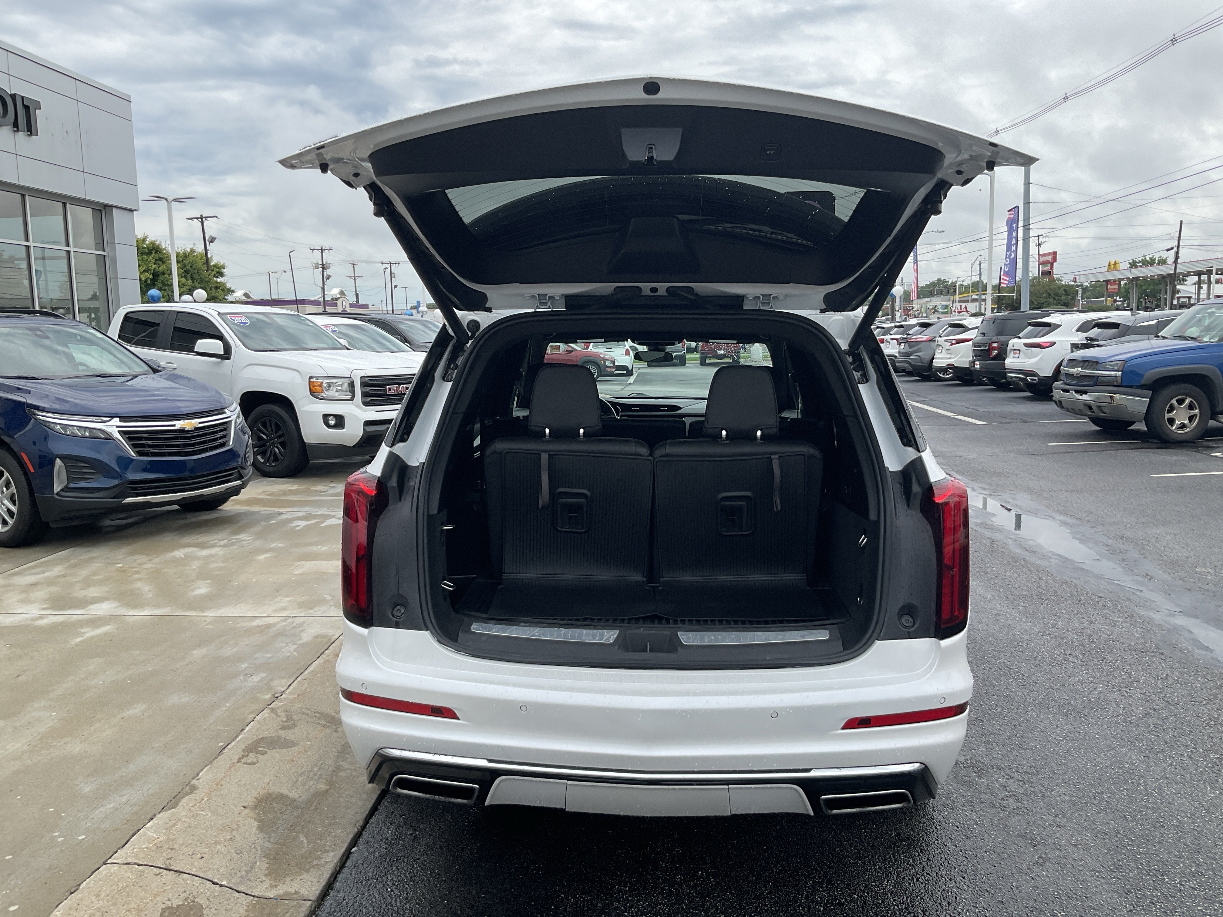 2024 Cadillac XT6 Luxury