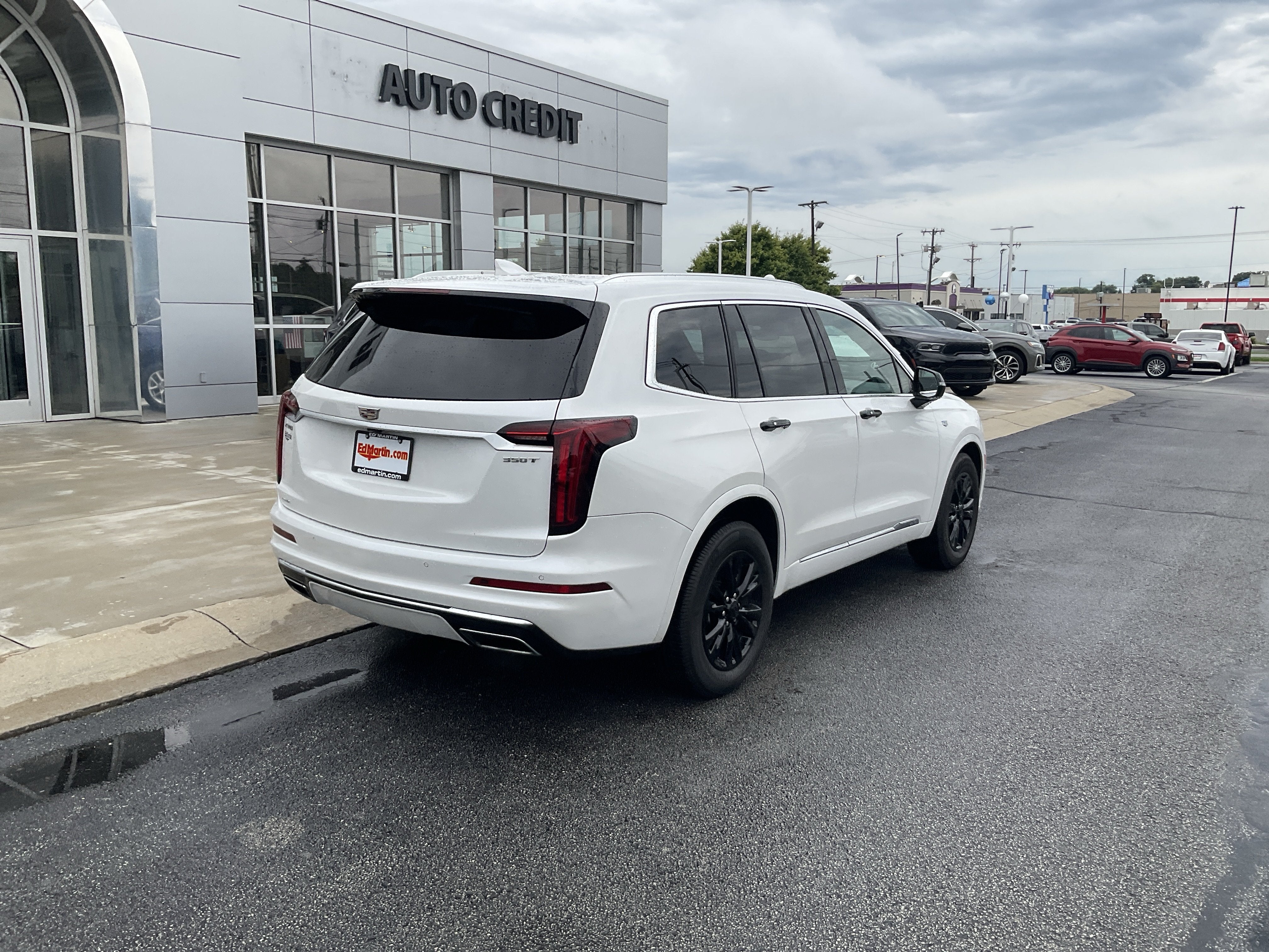2024 Cadillac XT6 Luxury