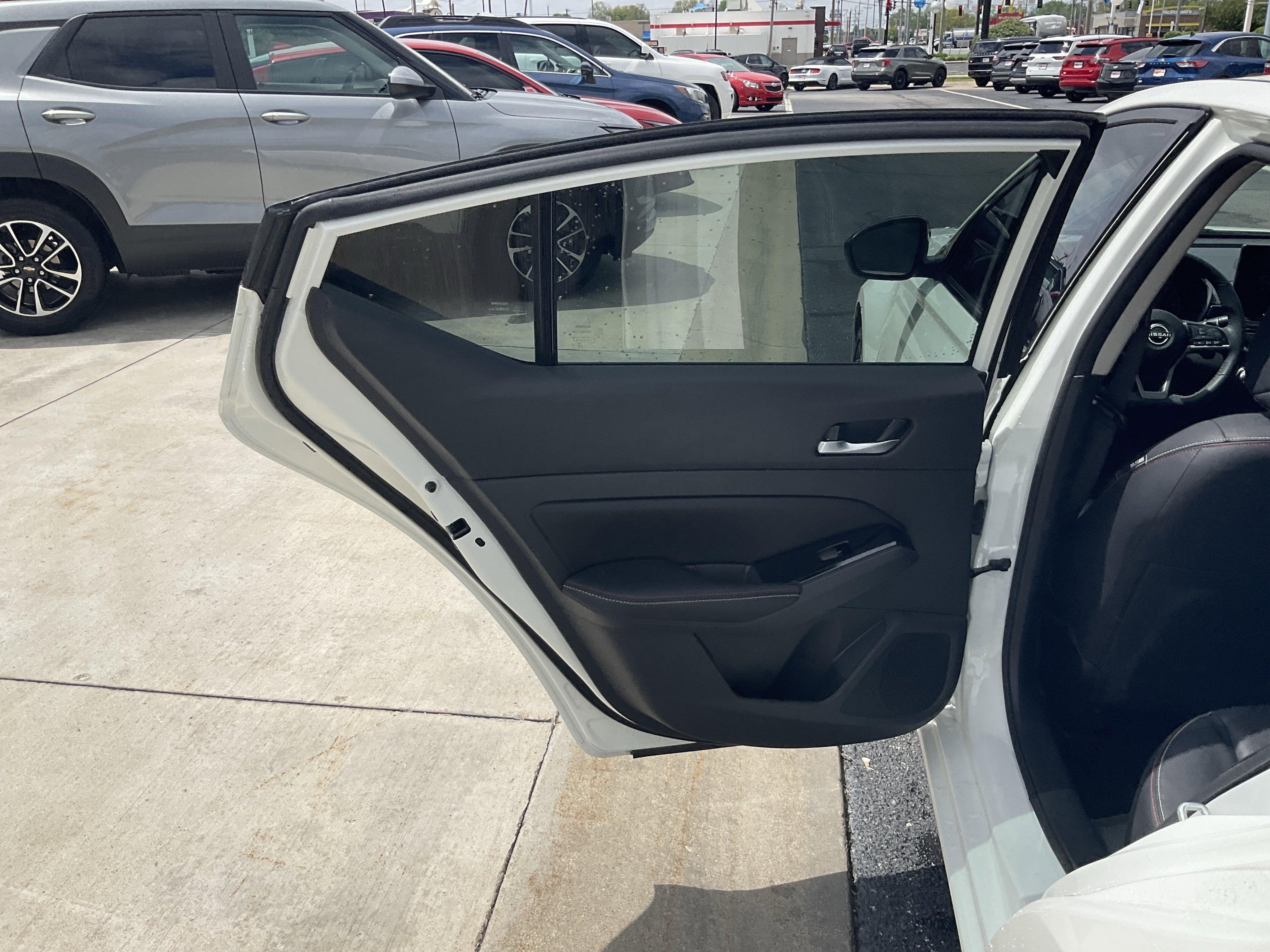 2023 Nissan Altima 2.5 SR