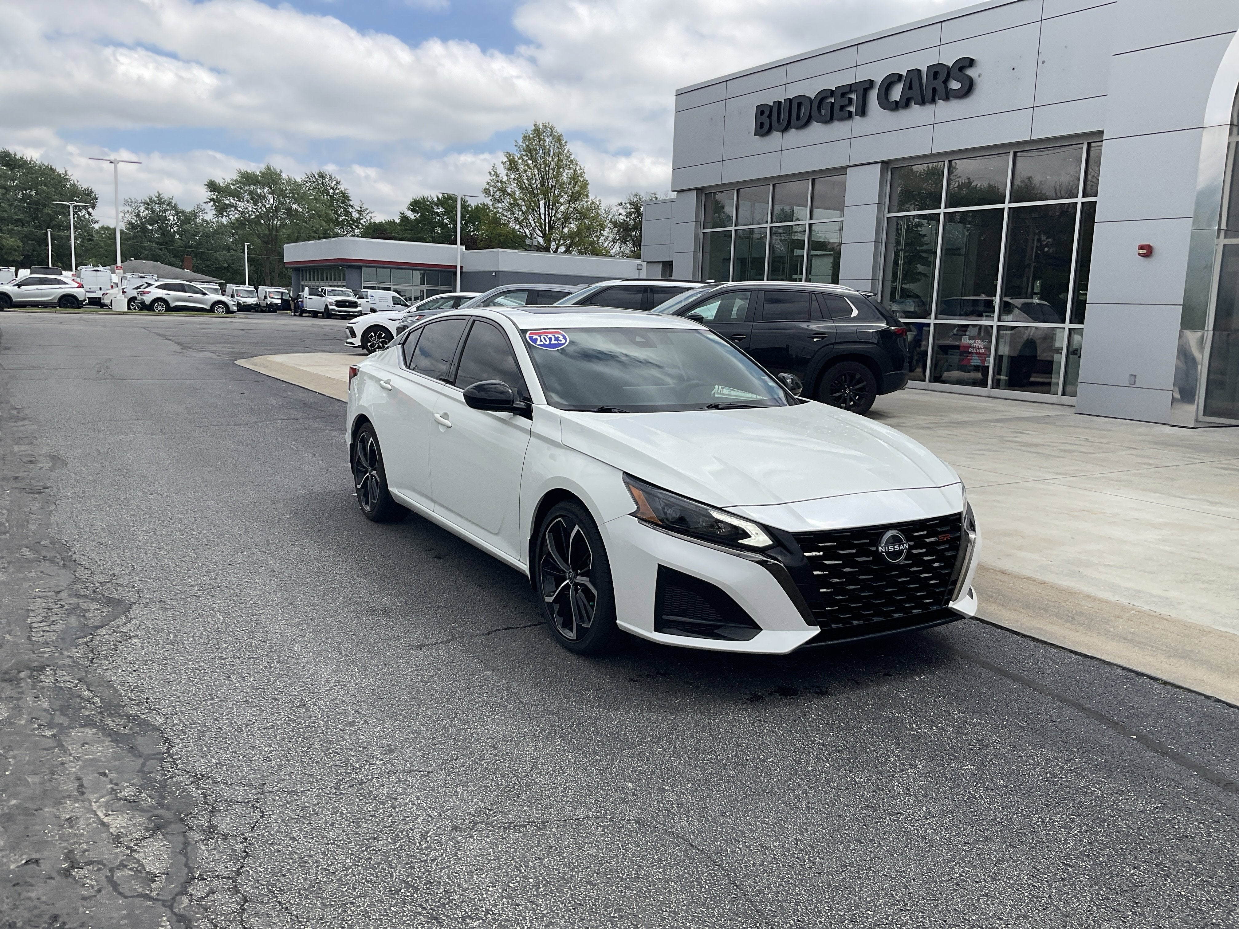 2023 Nissan Altima 2.5 SR