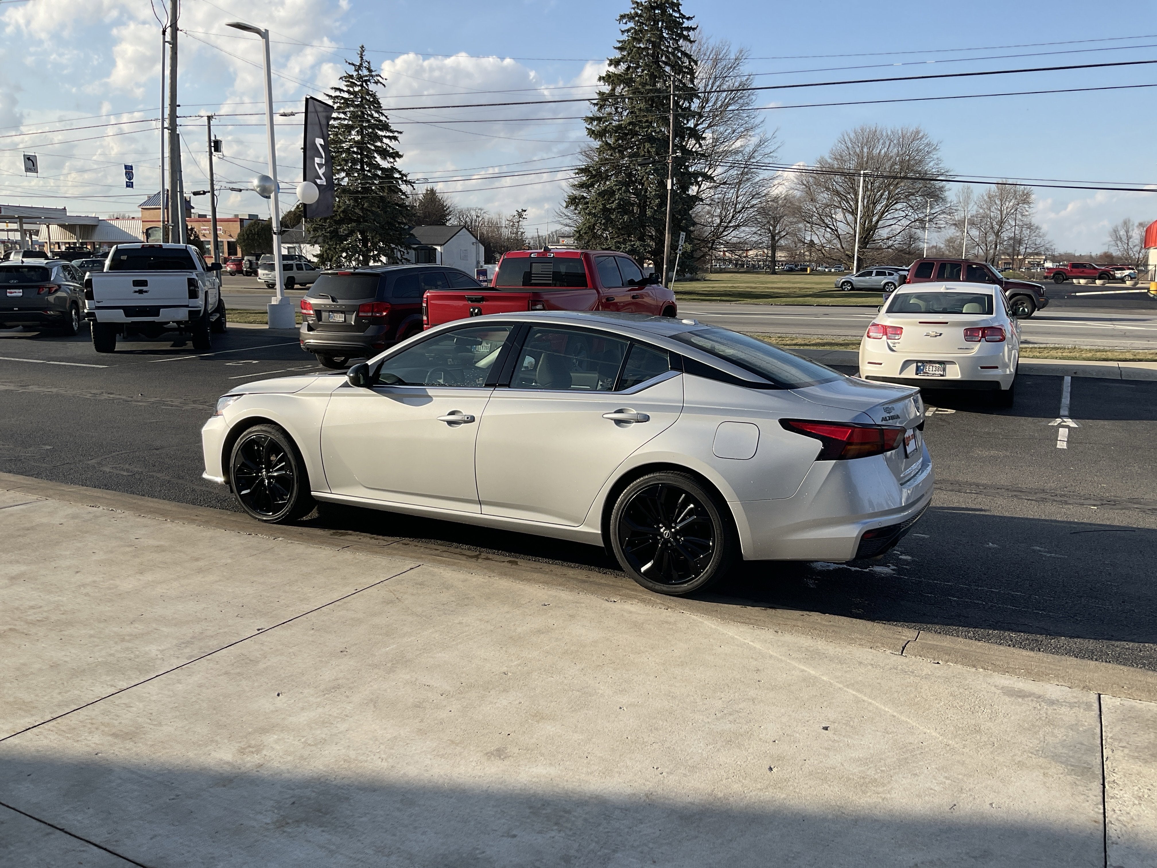 2024 Nissan Altima 2.5 SR