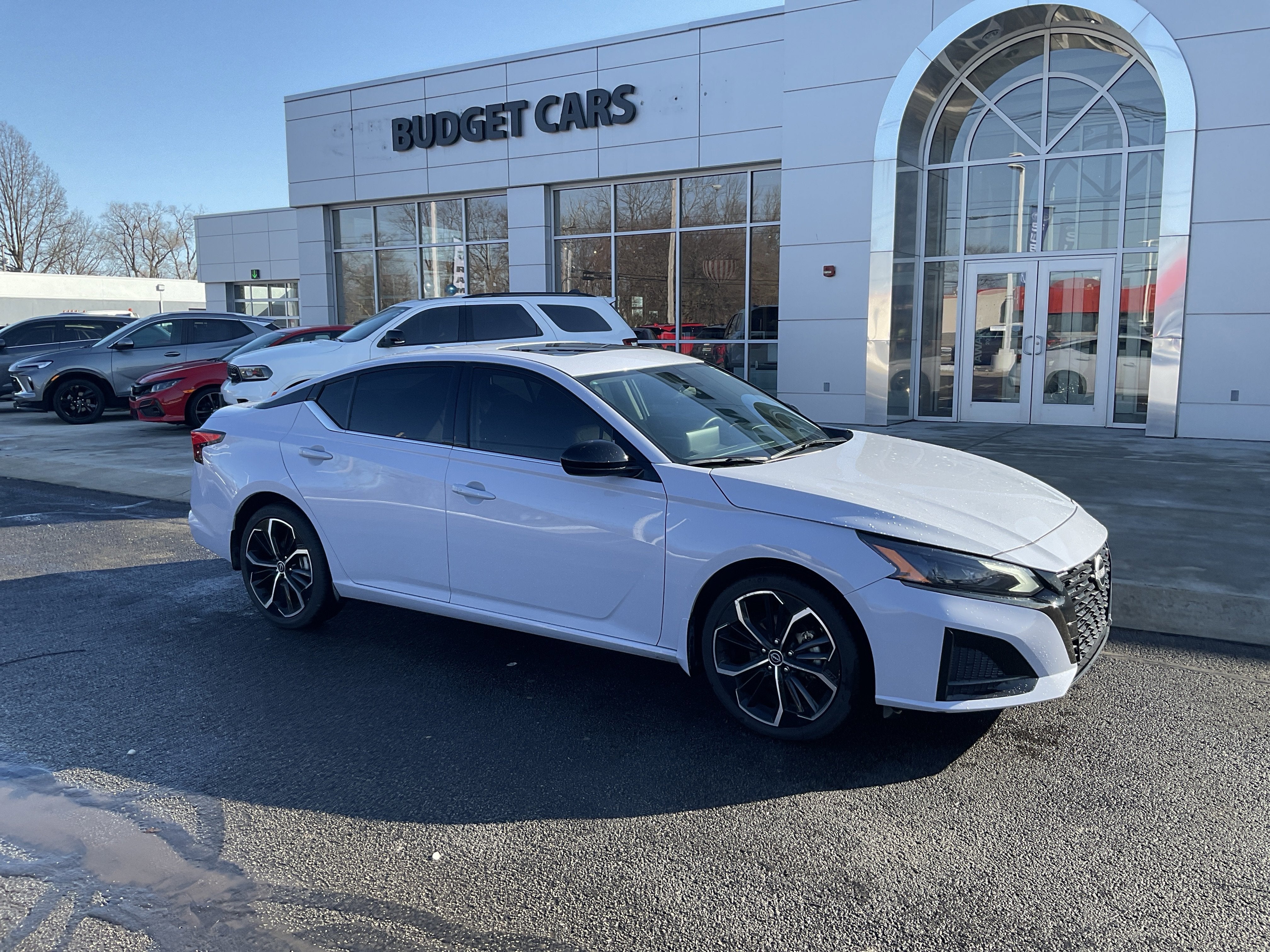 2025 Nissan Altima 2.5 SR