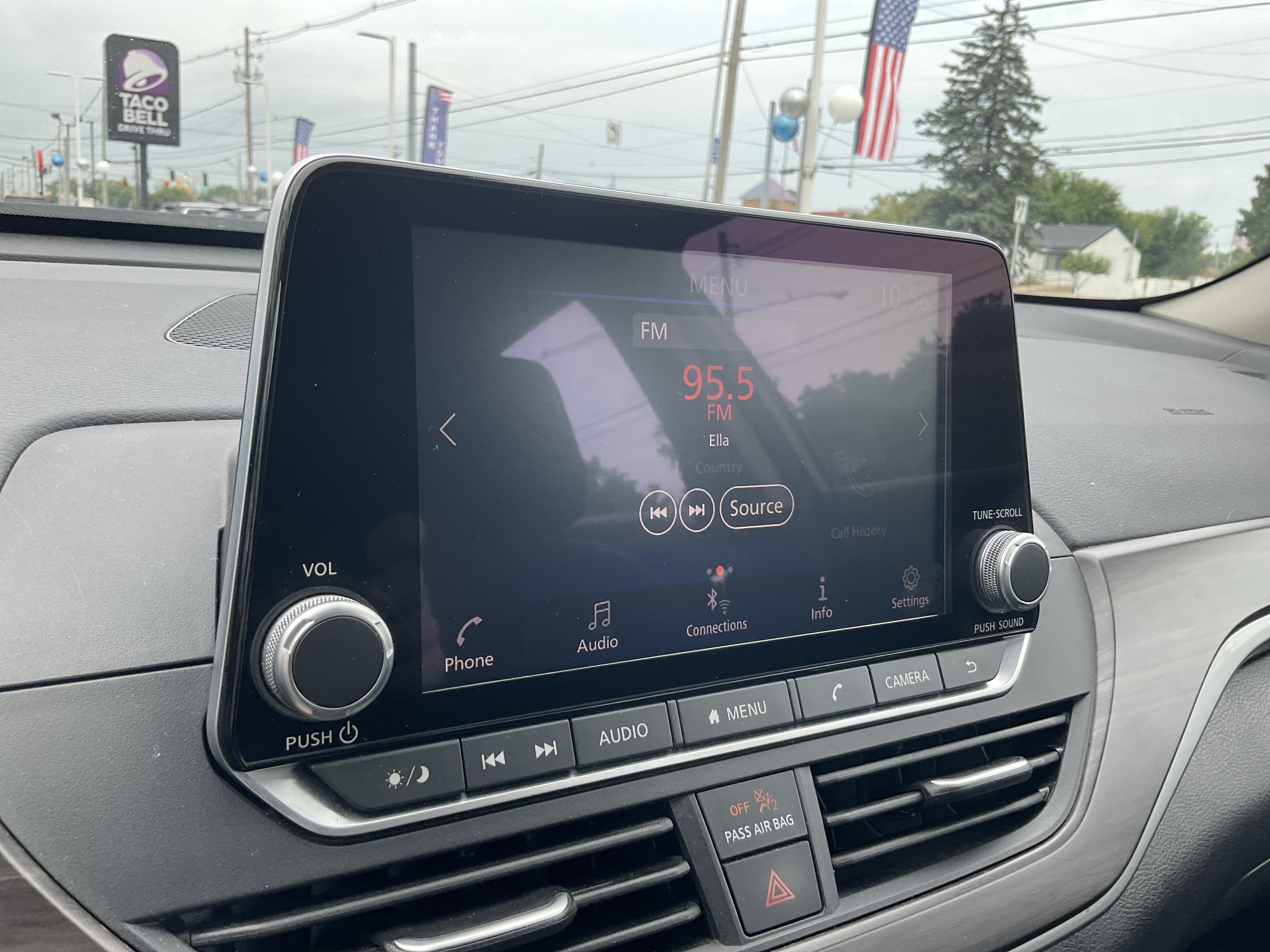 2024 Nissan Altima 2.5 SV