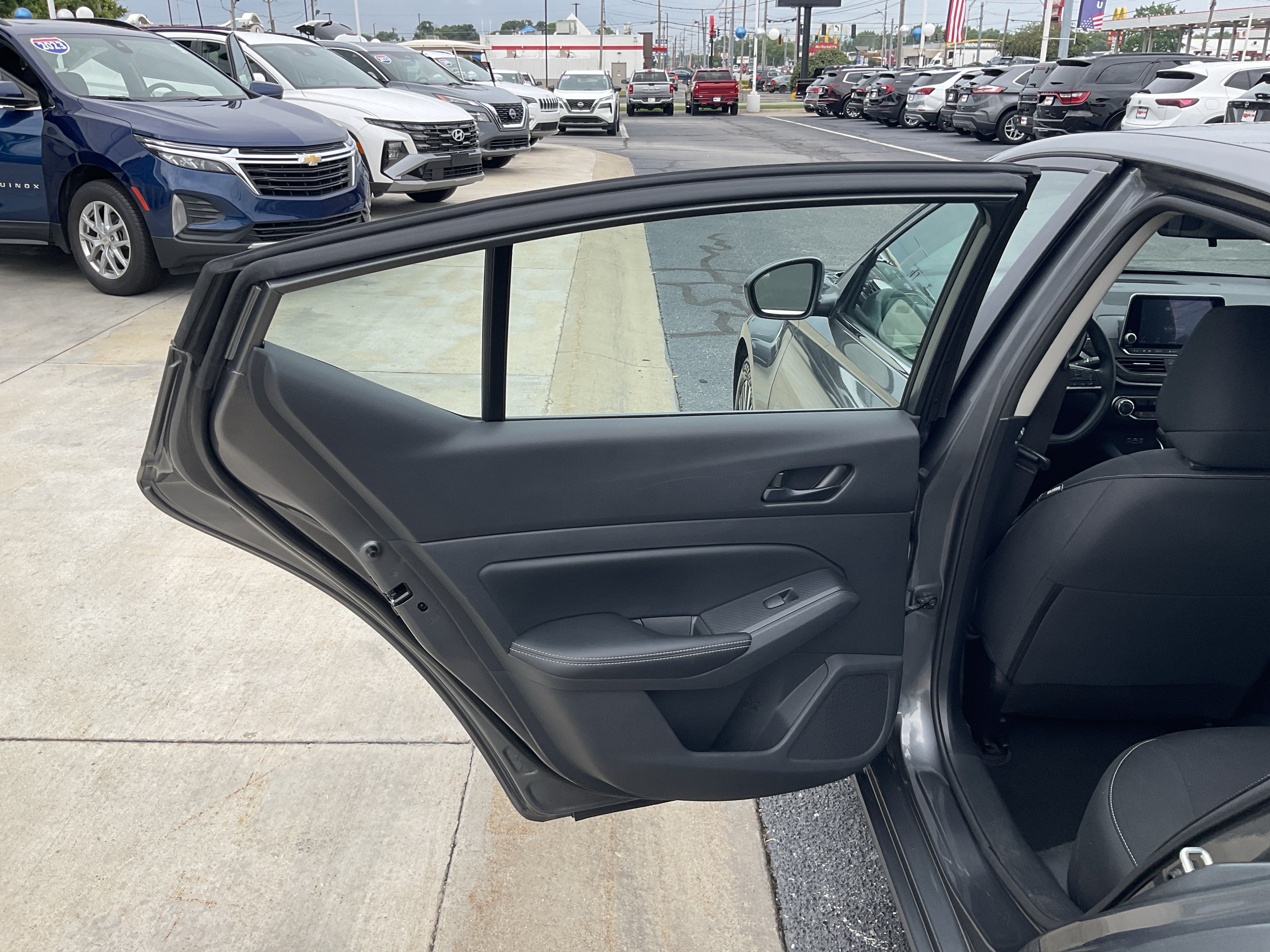 2024 Nissan Altima 2.5 SV