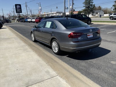 2017 Volkswagen Passat 1.8T SE