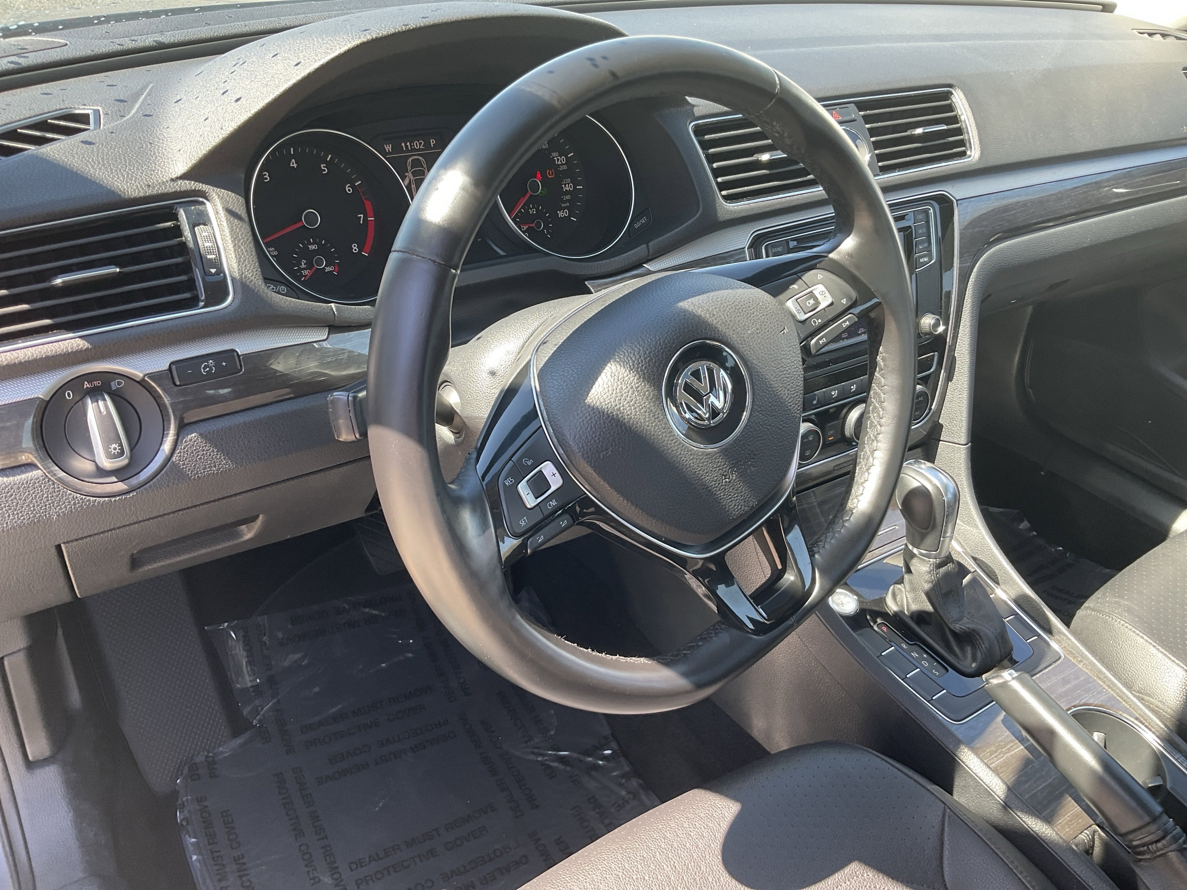 2017 Volkswagen Passat 1.8T SE