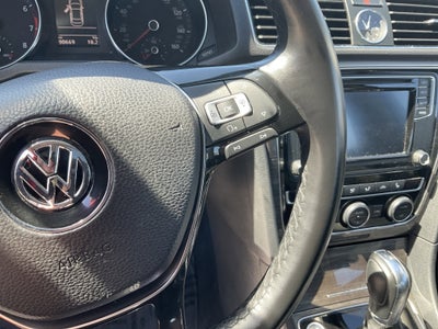 2017 Volkswagen Passat 1.8T SE