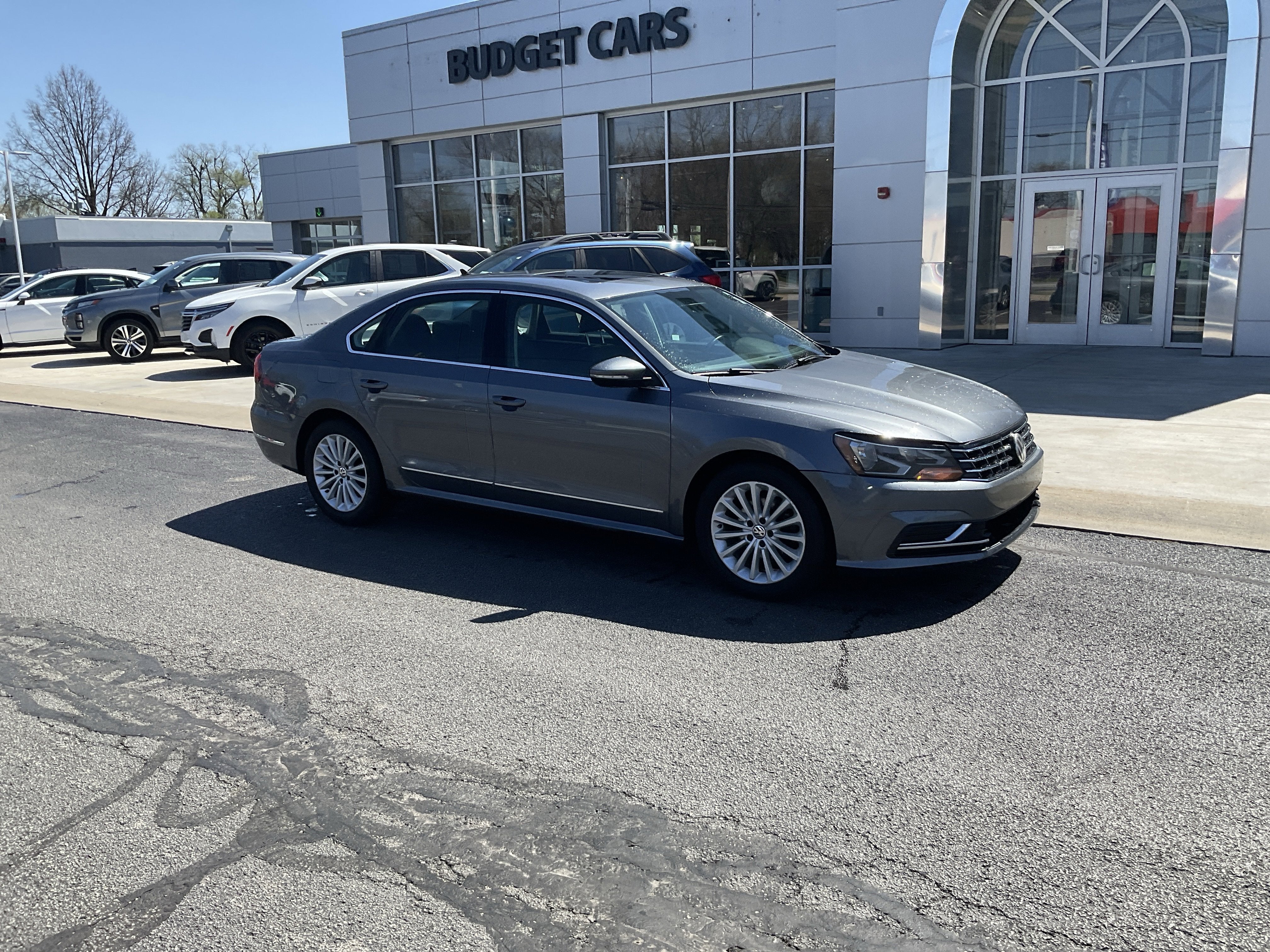 2017 Volkswagen Passat 1.8T SE