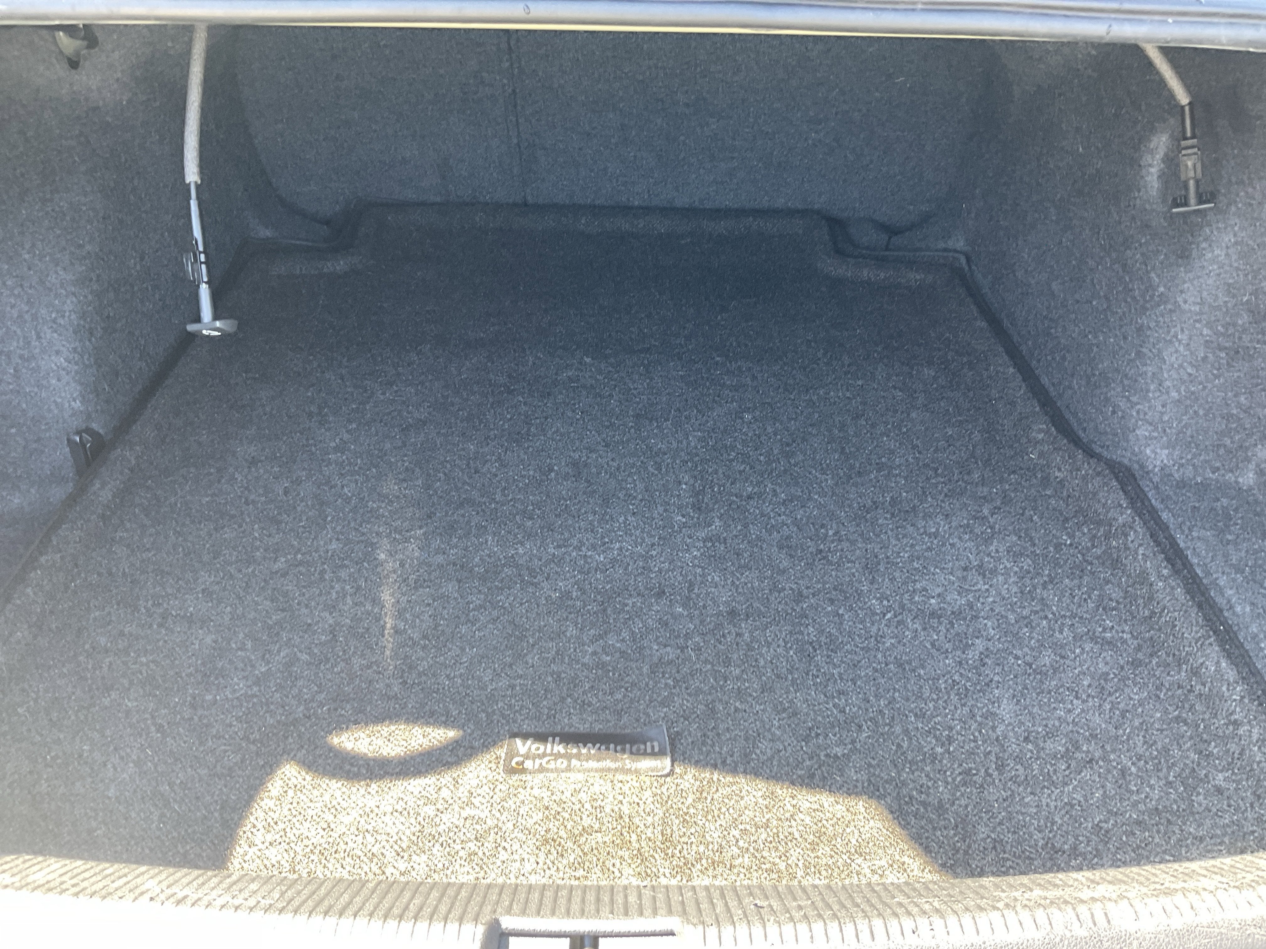 2017 Volkswagen Passat 1.8T SE